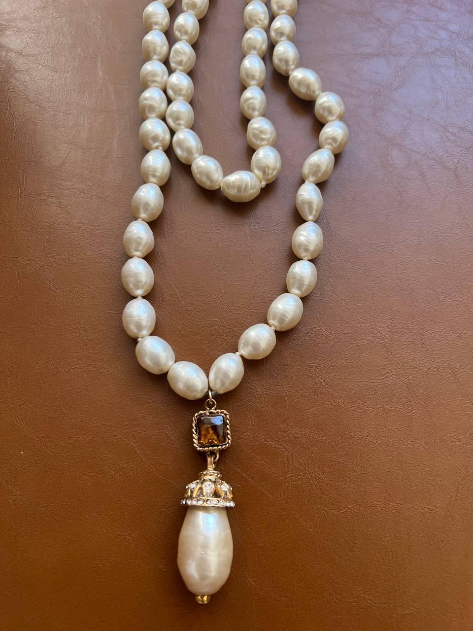 Chanel Gripoix vintage double strand necklace, 1980s For Sale 1