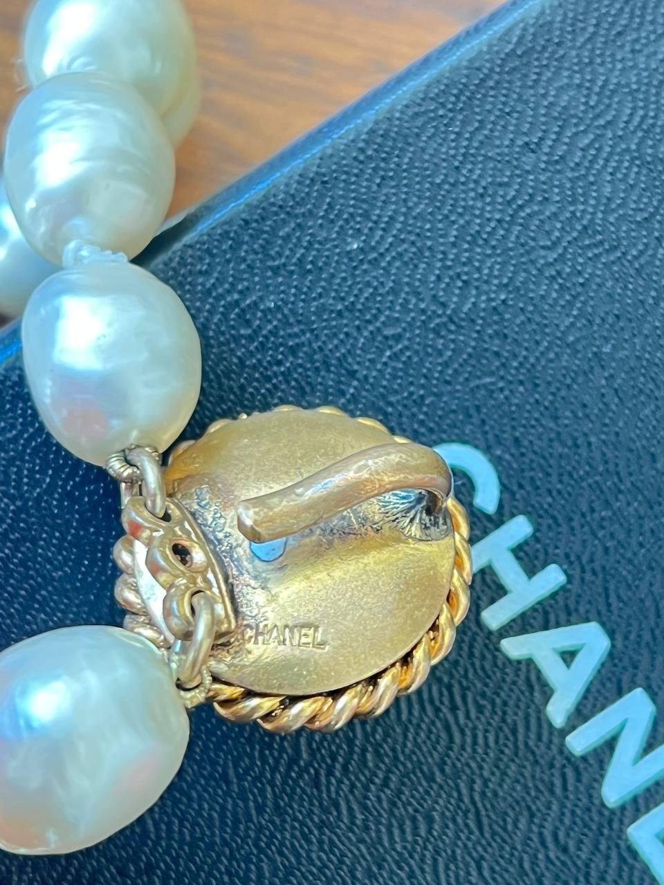 Chanel Gripoix vintage double strand necklace, 1980s For Sale 4