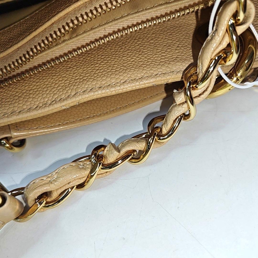 Chanel GST Grand Shopping Tote Beige Caviar Leather GM Gold Hardware For Sale 6