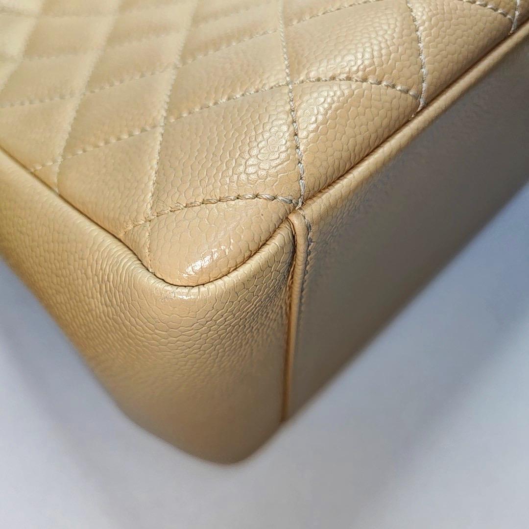 Chanel GST Grand Shopping Tote Beige Caviar Leather GM Gold Hardware For Sale 3