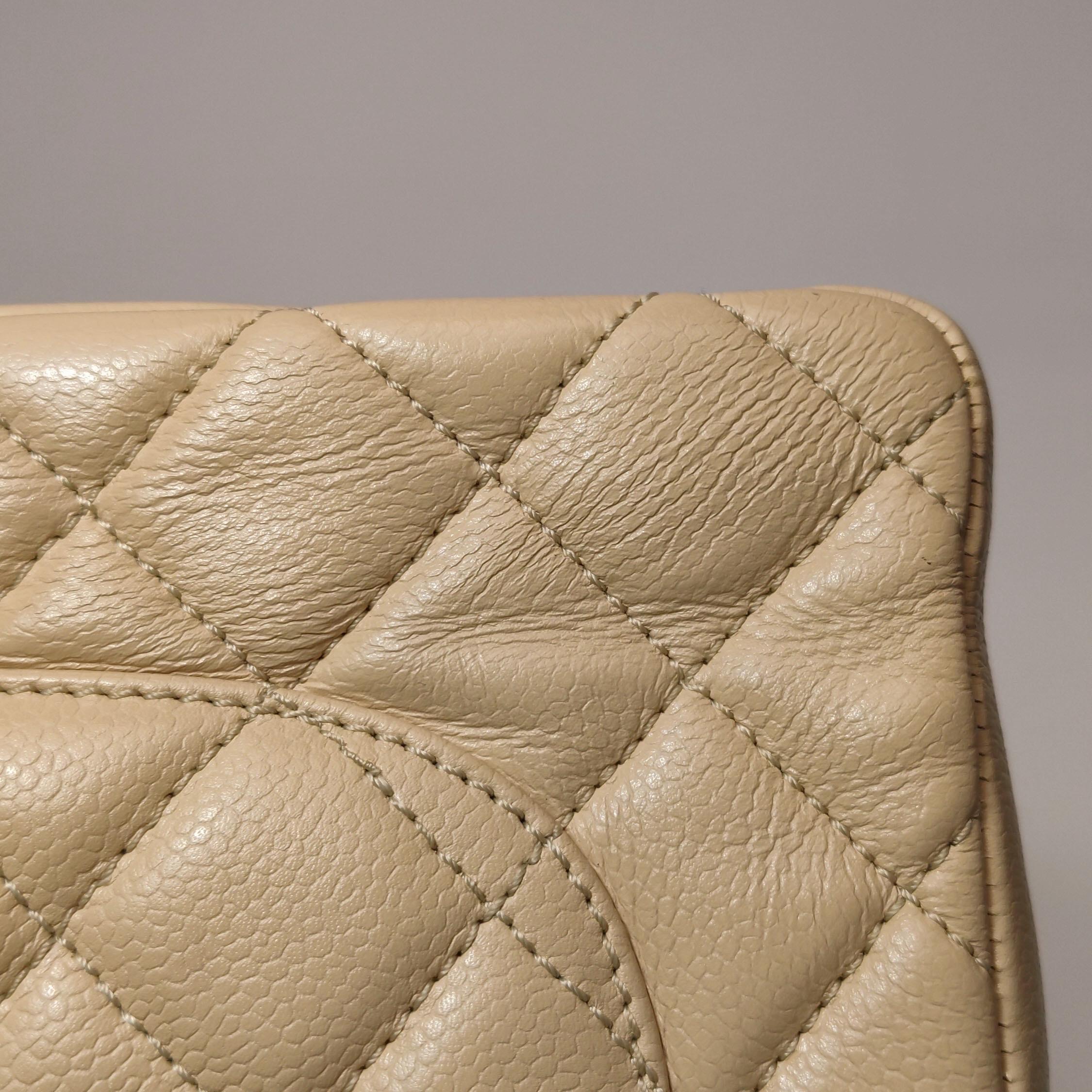 Chanel GST Grand Shopping Tote Beige Caviar Leather PM 2009-2010 For Sale 14