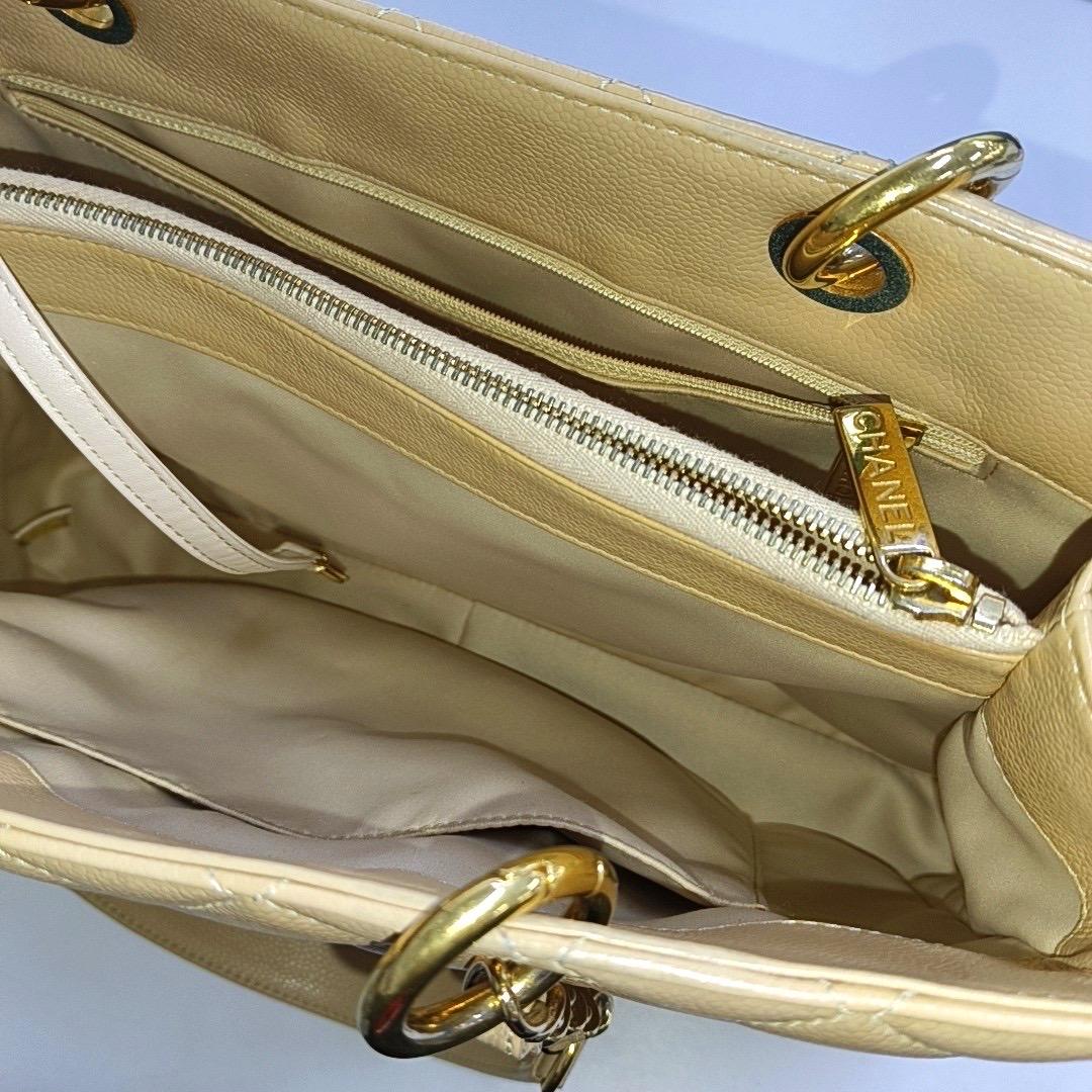 Women's Chanel GST Grand Shopping Tote Beige Caviar Leather PM Gold Hardware For Sale