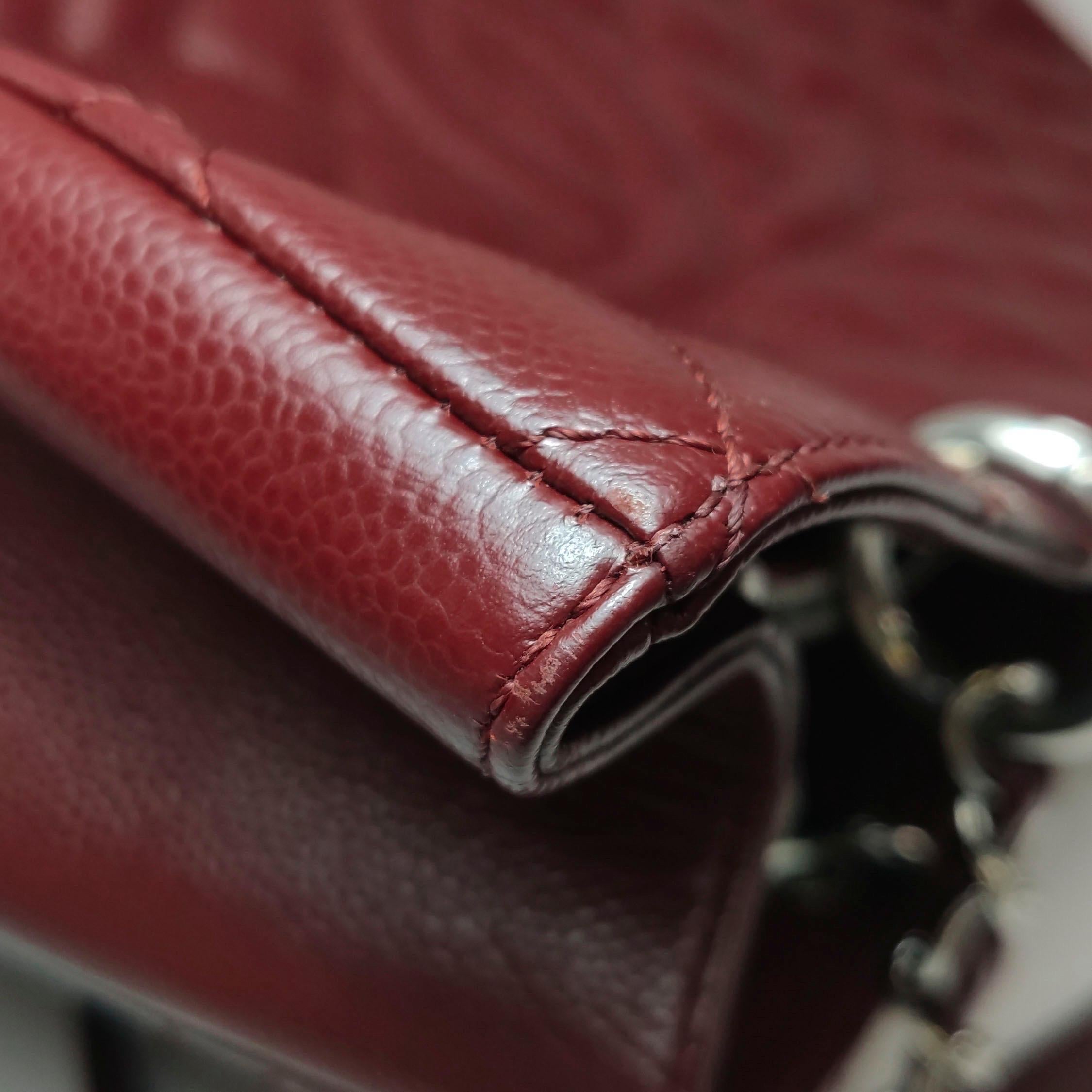 Chanel GST Grand Shopping Tote Piel Caviar Borgoña Herrajes Plateados GM en venta 12