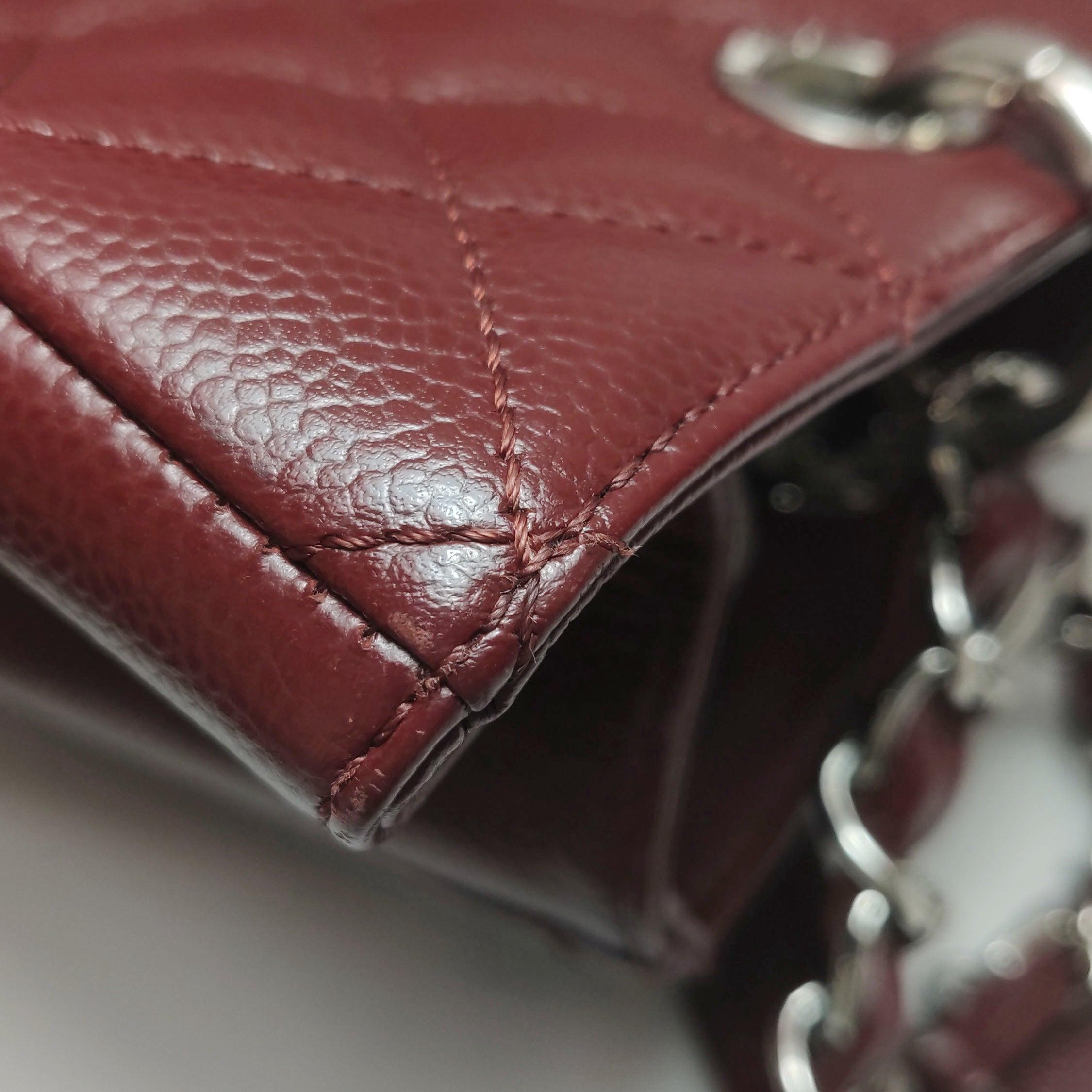 Chanel GST Grand Shopping Tote Piel Caviar Borgoña Herrajes Plateados GM en venta 13