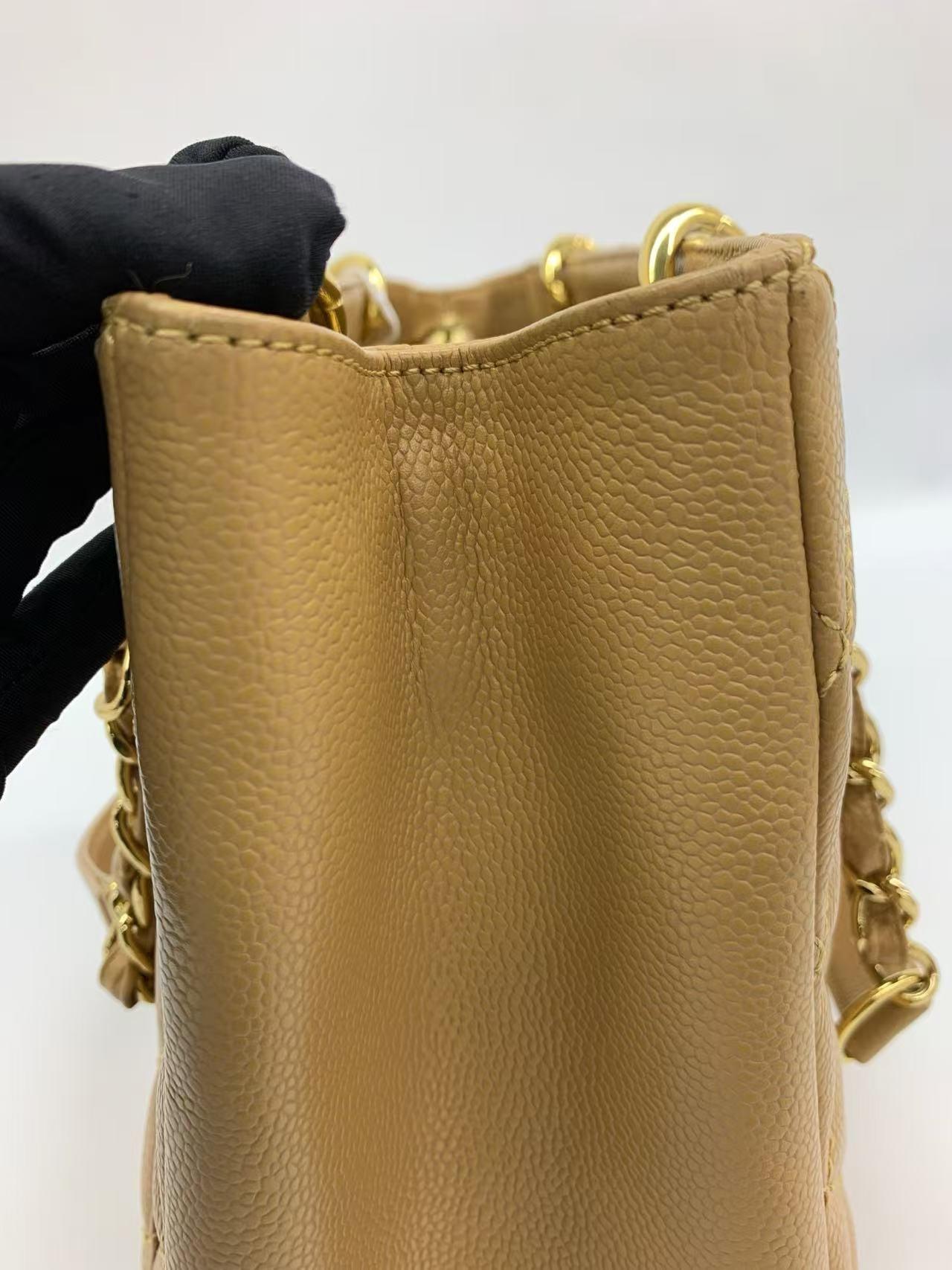 Chanel GST Grand Shopping Tote Camel Tan Caviar Leather PM, 2006-2008 For Sale 3