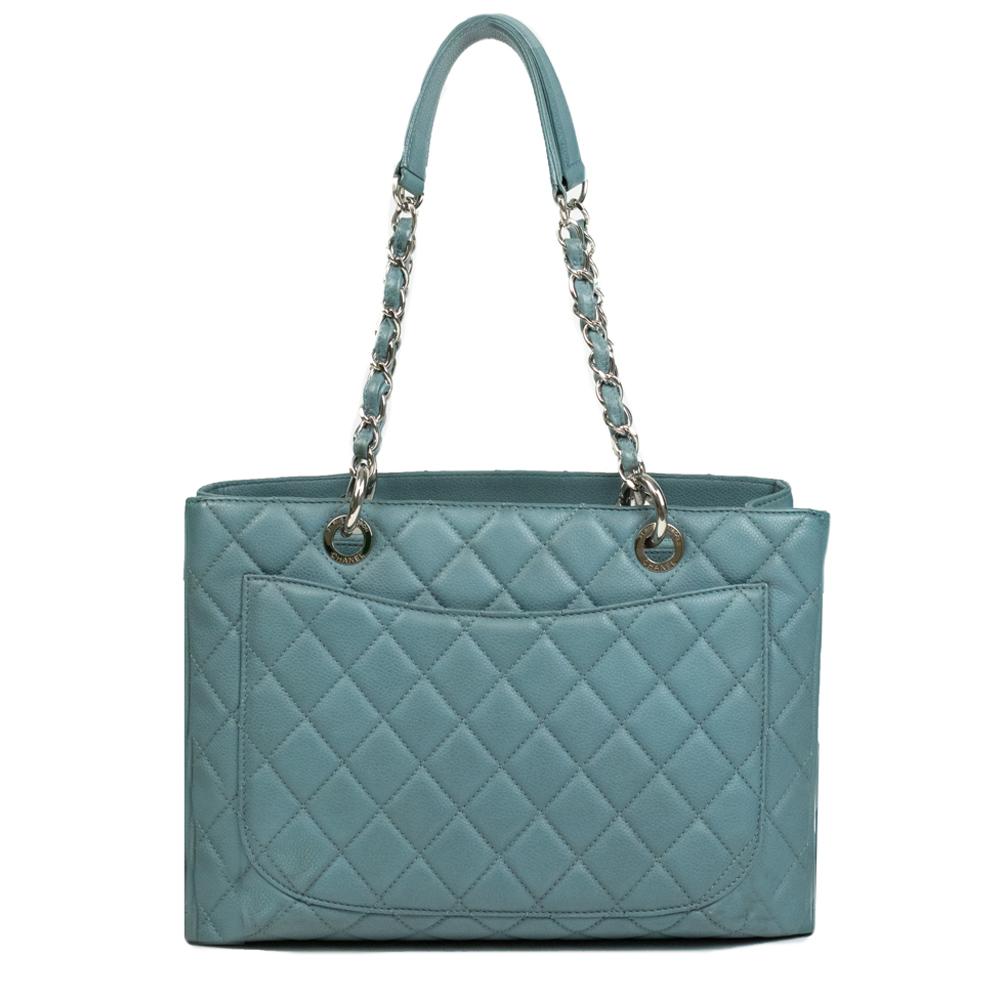 CHANEL, GST in blue leather In Good Condition In Clichy, FR