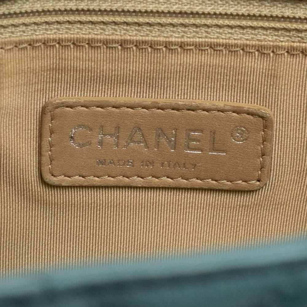 CHANEL, GST in blue leather 2