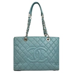 CHANEL, GST in blue leather