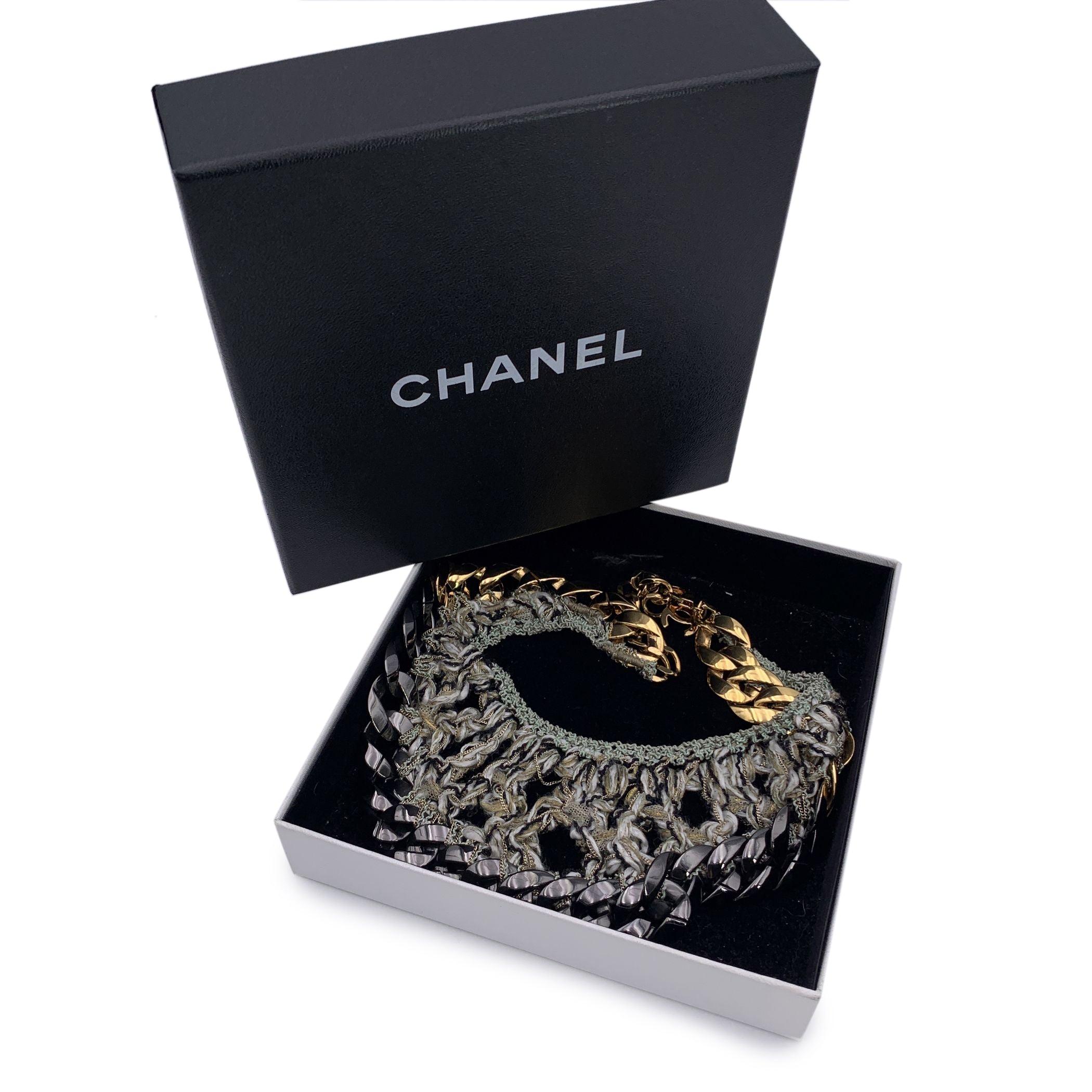 Chanel Gunmetal and Gold Metal Chain GreyTweed Bib Necklace In Excellent Condition For Sale In Rome, Rome