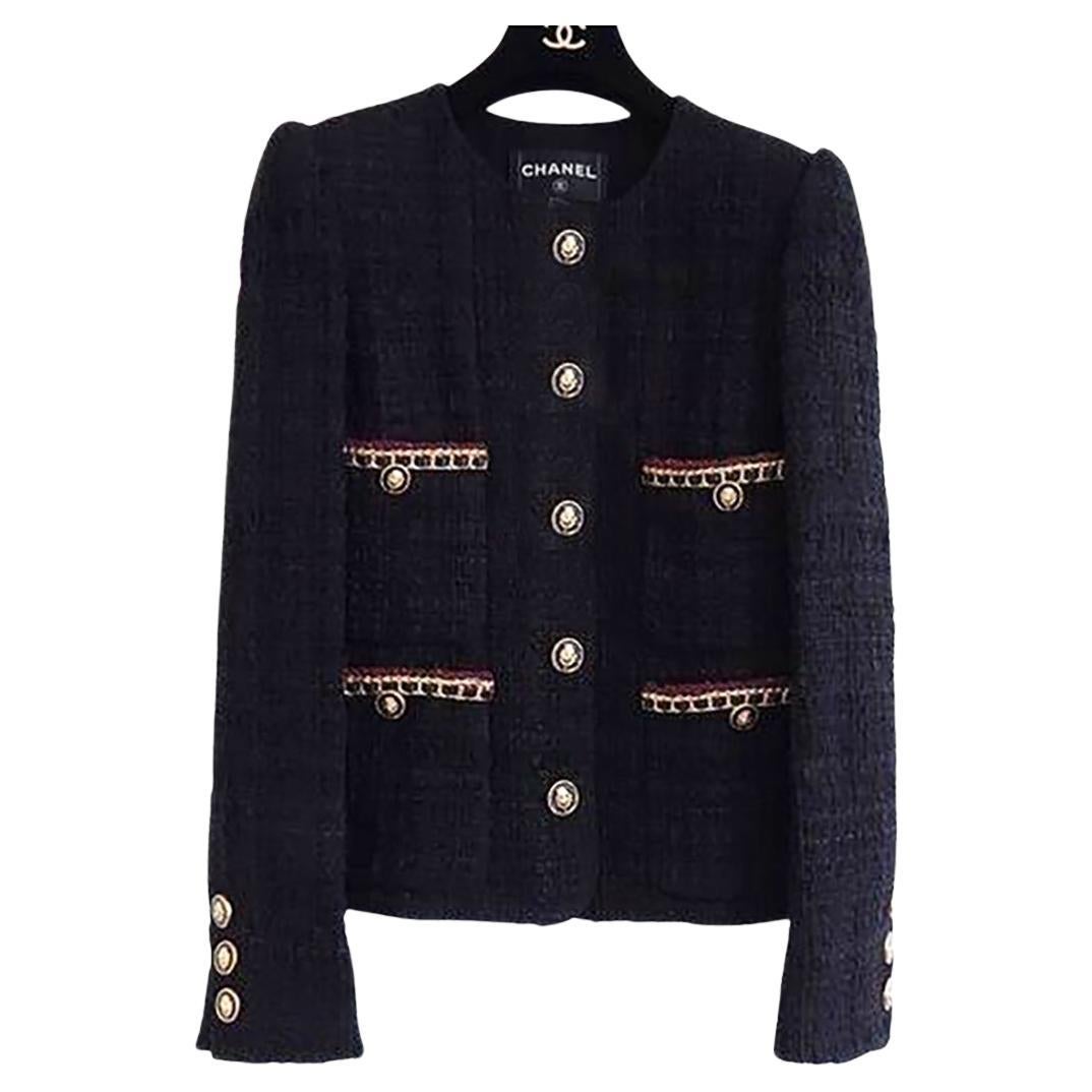 Chanel Hailey Bieber Style Chain Trim Black Tweed Jacket at