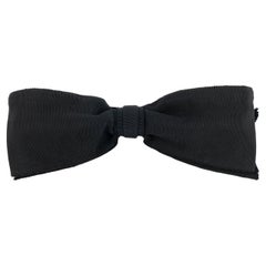 Chanel hair 'bow' jewelry