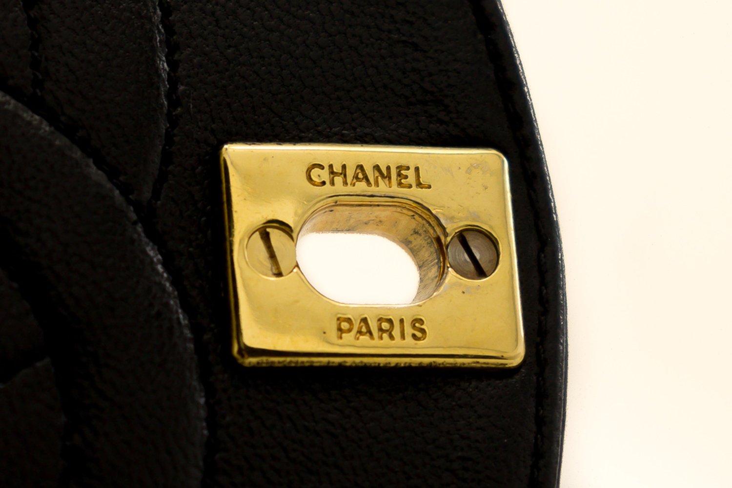 CHANEL Half Moon Vintage Chain Shoulder Bag Black Flap Quilted For Sale 7