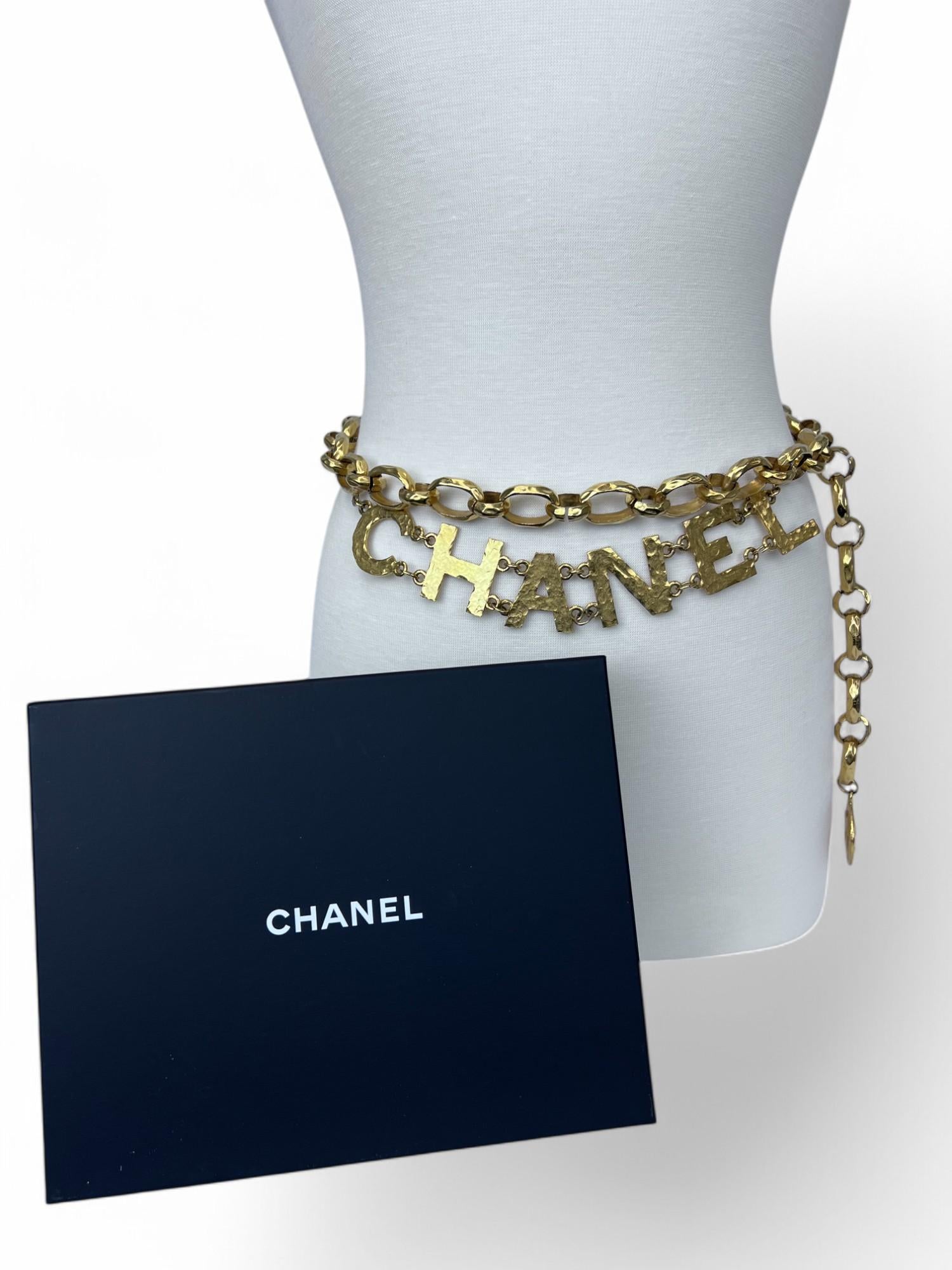 Chanel 1993 Hammered Logo Chain Belt/Necklace For Sale 3