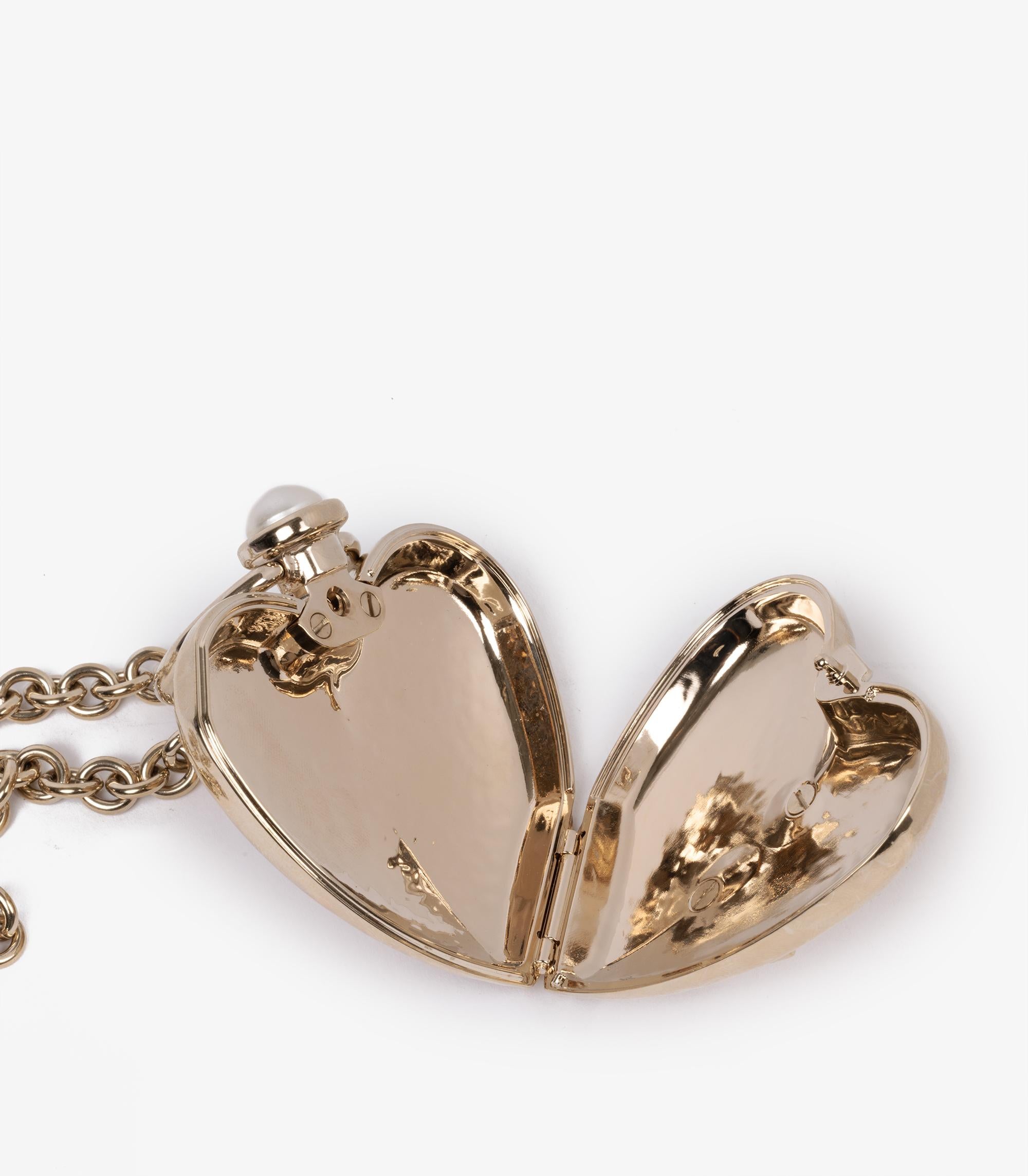 Chanel Hammered Oversized CC Heart Locket 3