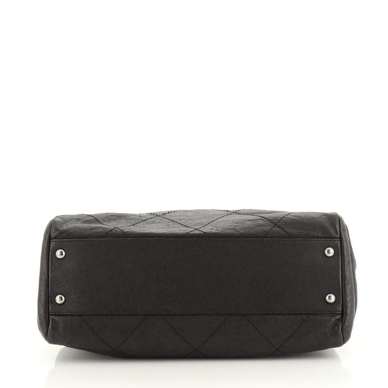 Chanel Hamptons Accordion Flap Tote Quilted Calfskin Large In Good Condition In NY, NY