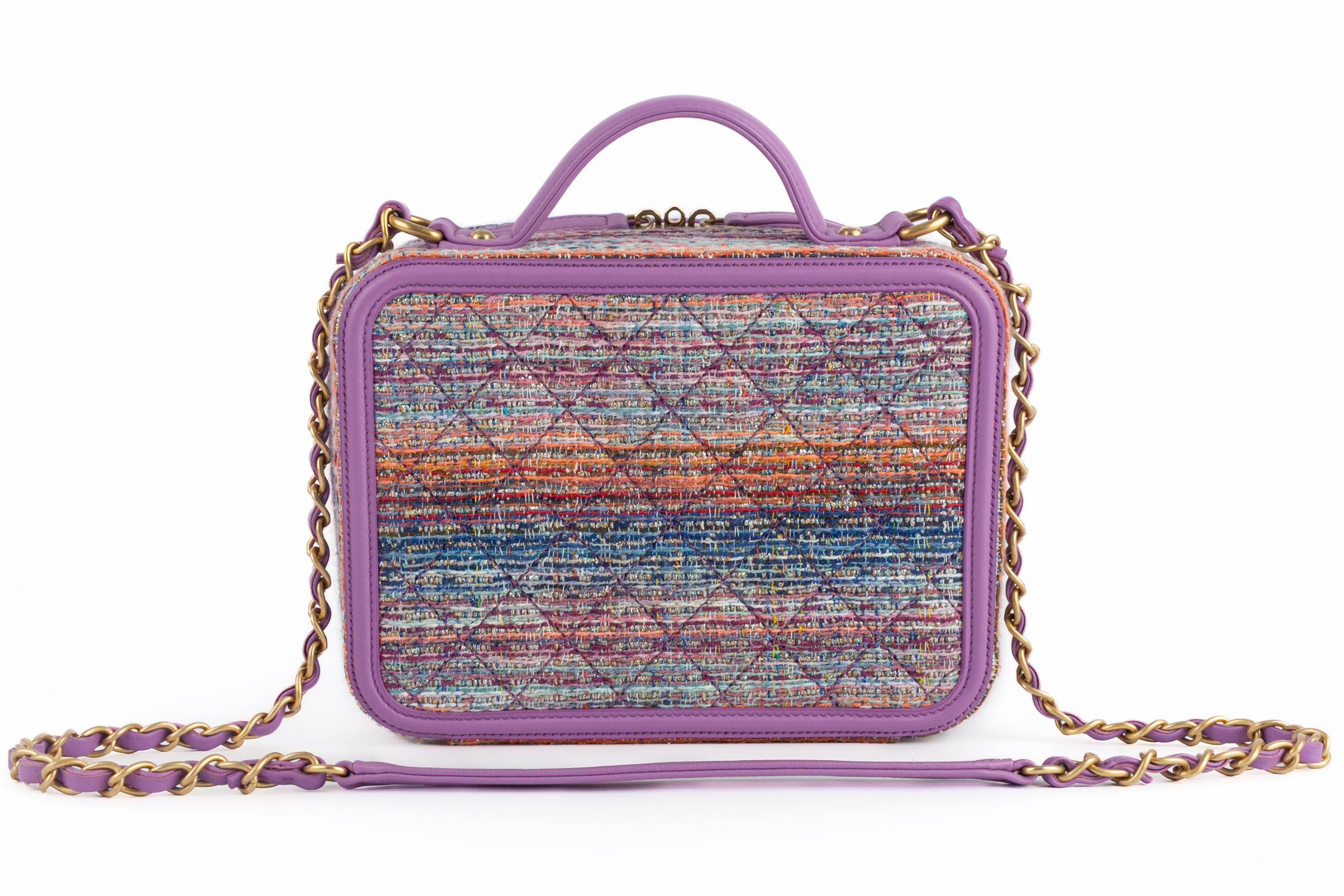 Chanel handbag CC Filigree Vanity 2019 In Excellent Condition For Sale In SAINT-OUEN-SUR-SEINE, FR