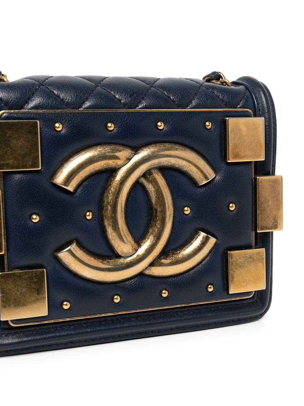 Chanel Handbag Classic Flap Boy Brick Mini Studded Classic Logo CC Navy Blue Bag Bon état - En vente à Miami, FL