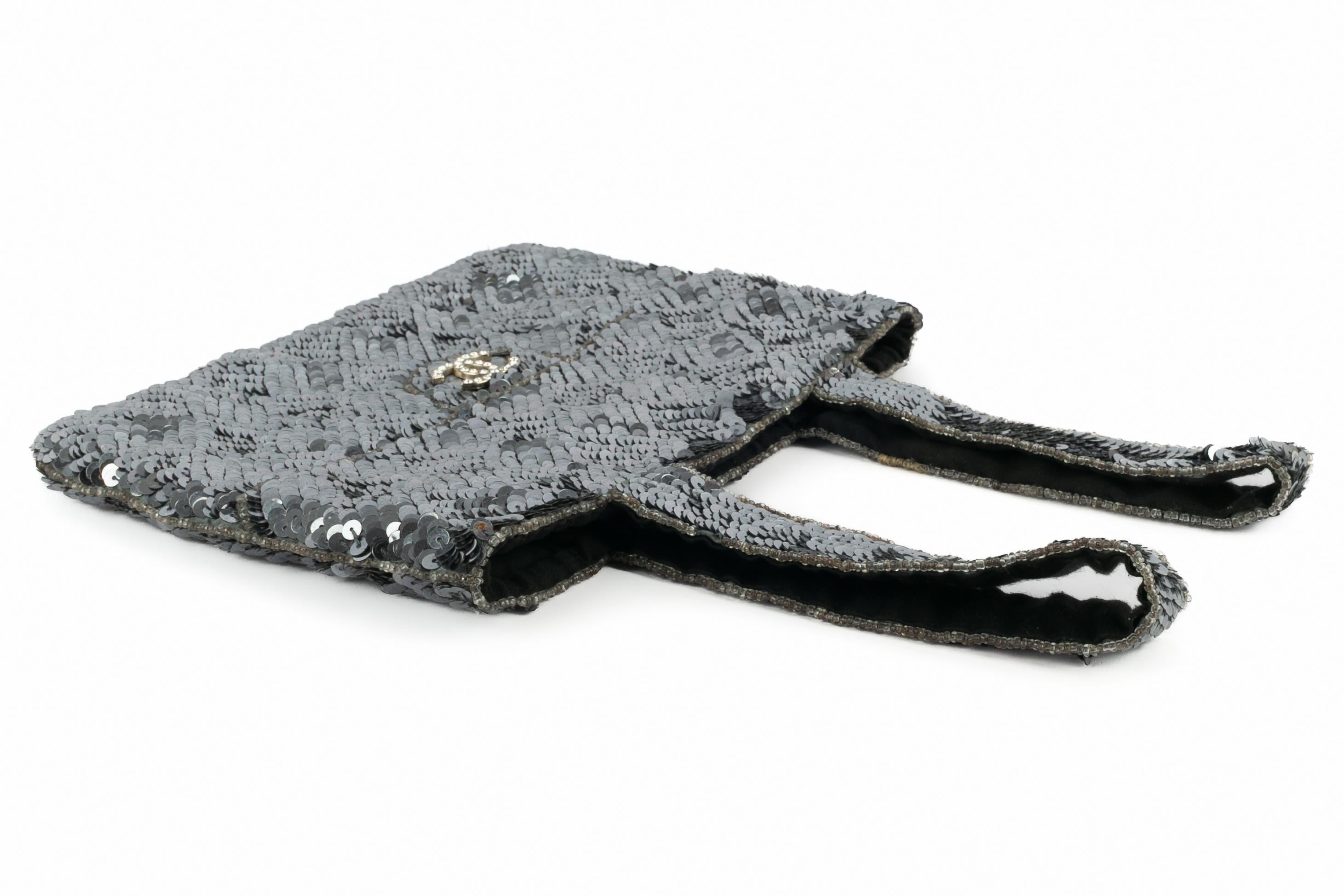 Chanel Handtasche Herbst 1998 im Angebot 1