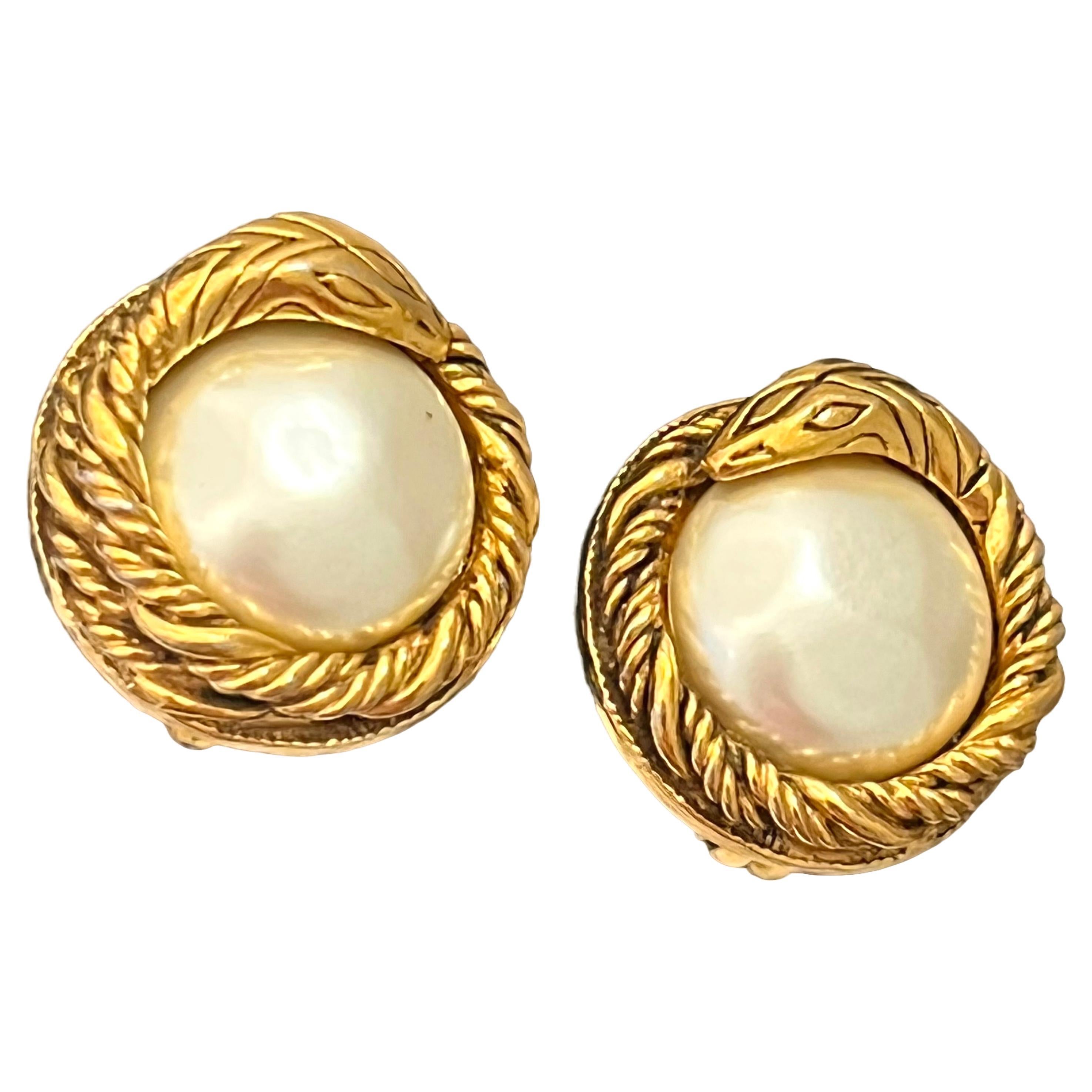 Chanel haute couture 1970’s snake clip on earrings  For Sale