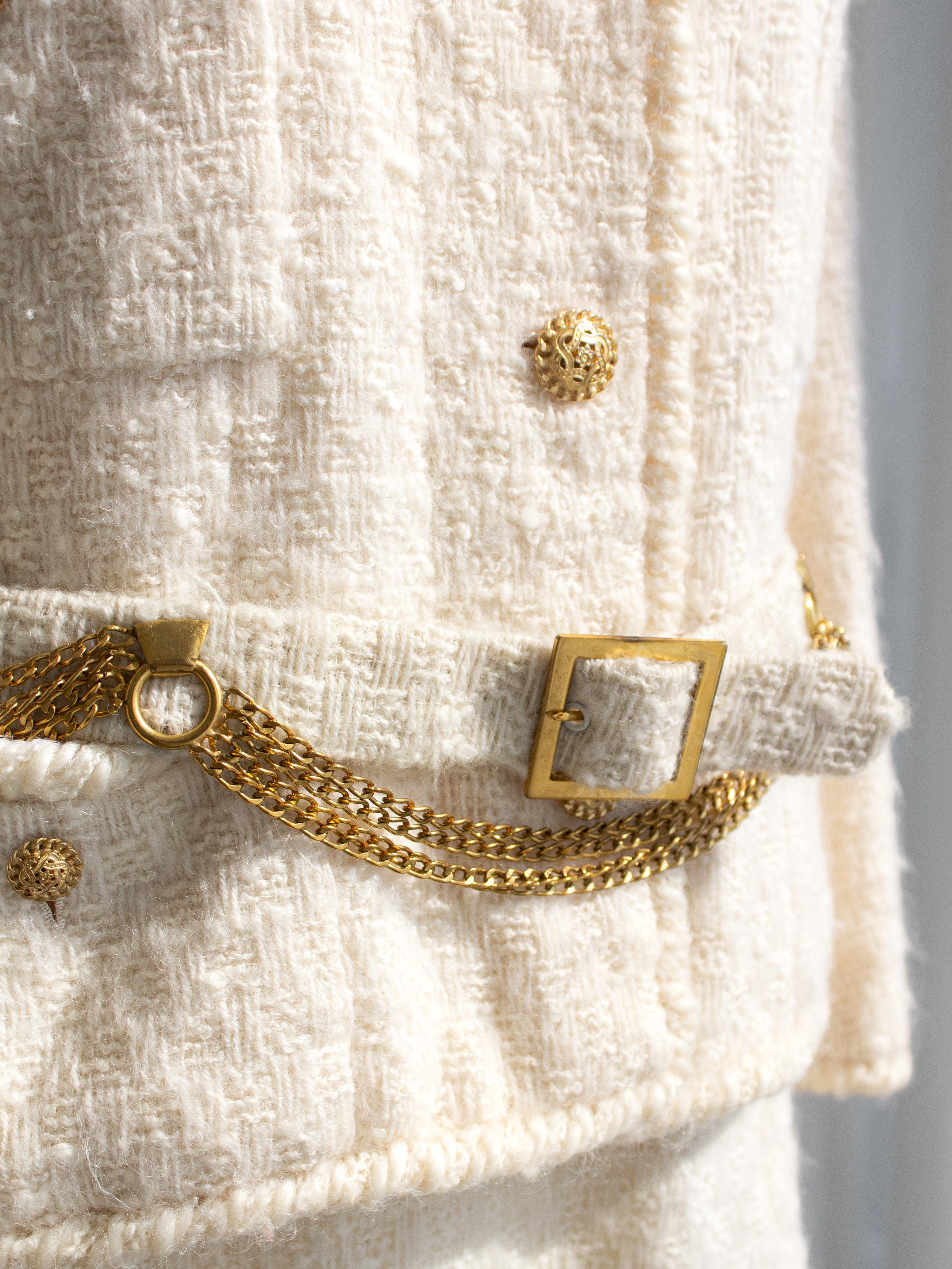 Chanel Haute Couture 1983 Karl Ecru White Gold Belted Tweed Jacket Skirt Suit For Sale 5