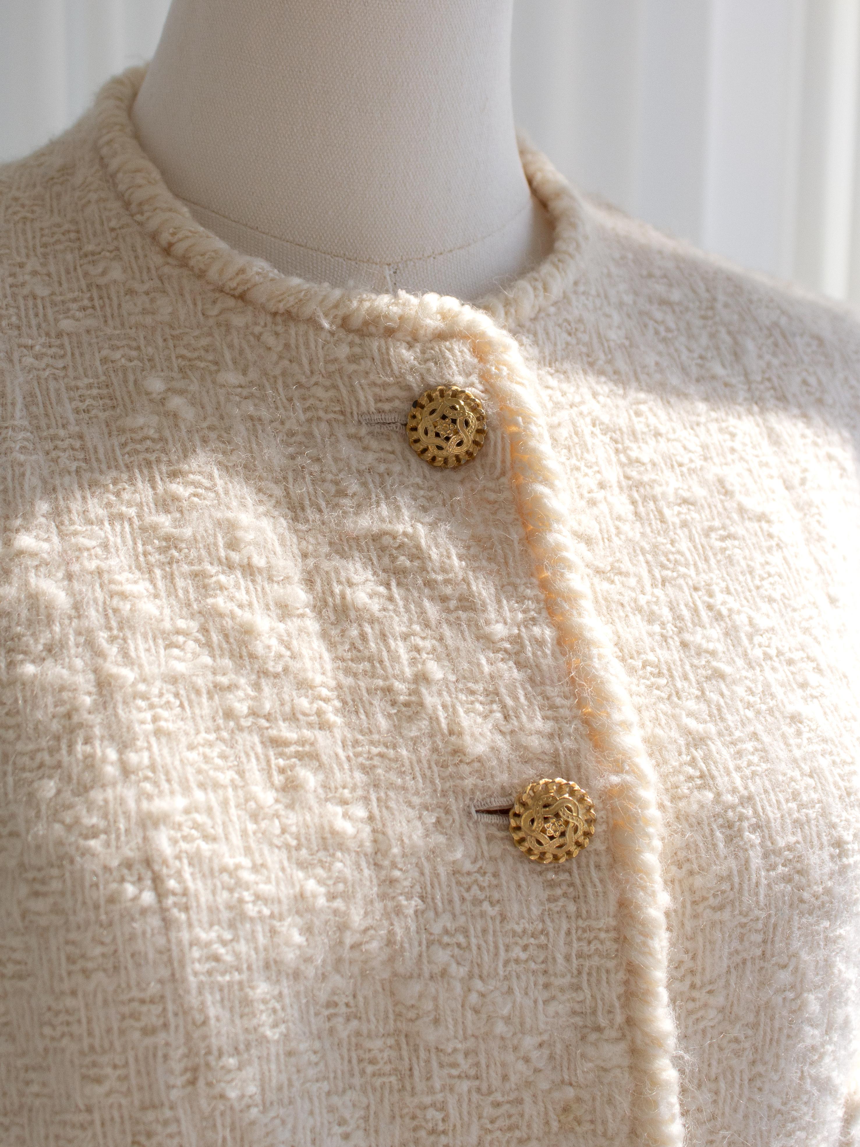 Chanel Haute Couture 1983 Karl Ecru White Gold Belted Tweed Jacket Skirt Suit For Sale 6