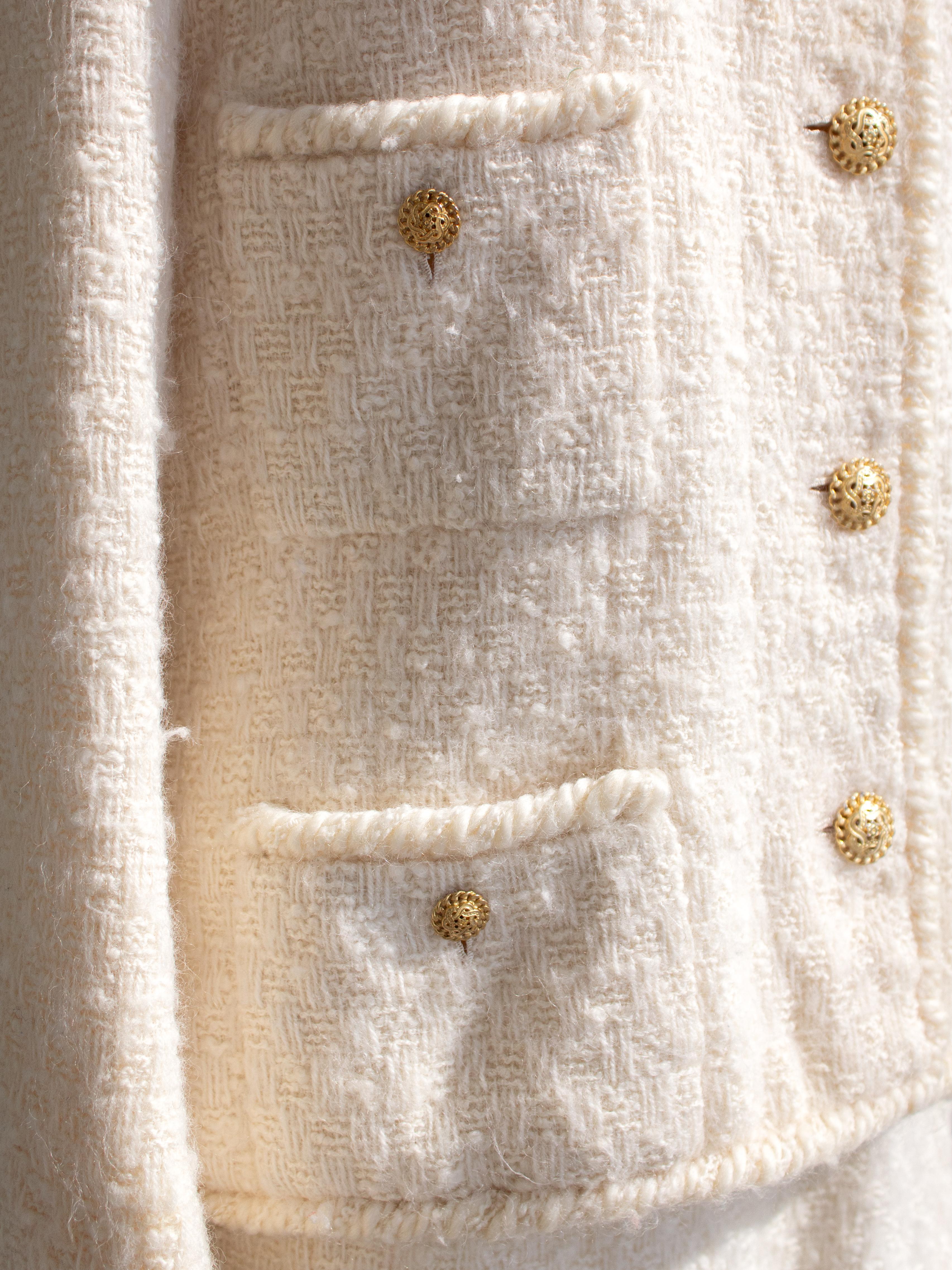 Chanel Haute Couture 1983 Karl Ecru White Gold Belted Tweed Jacket Skirt Suit For Sale 7