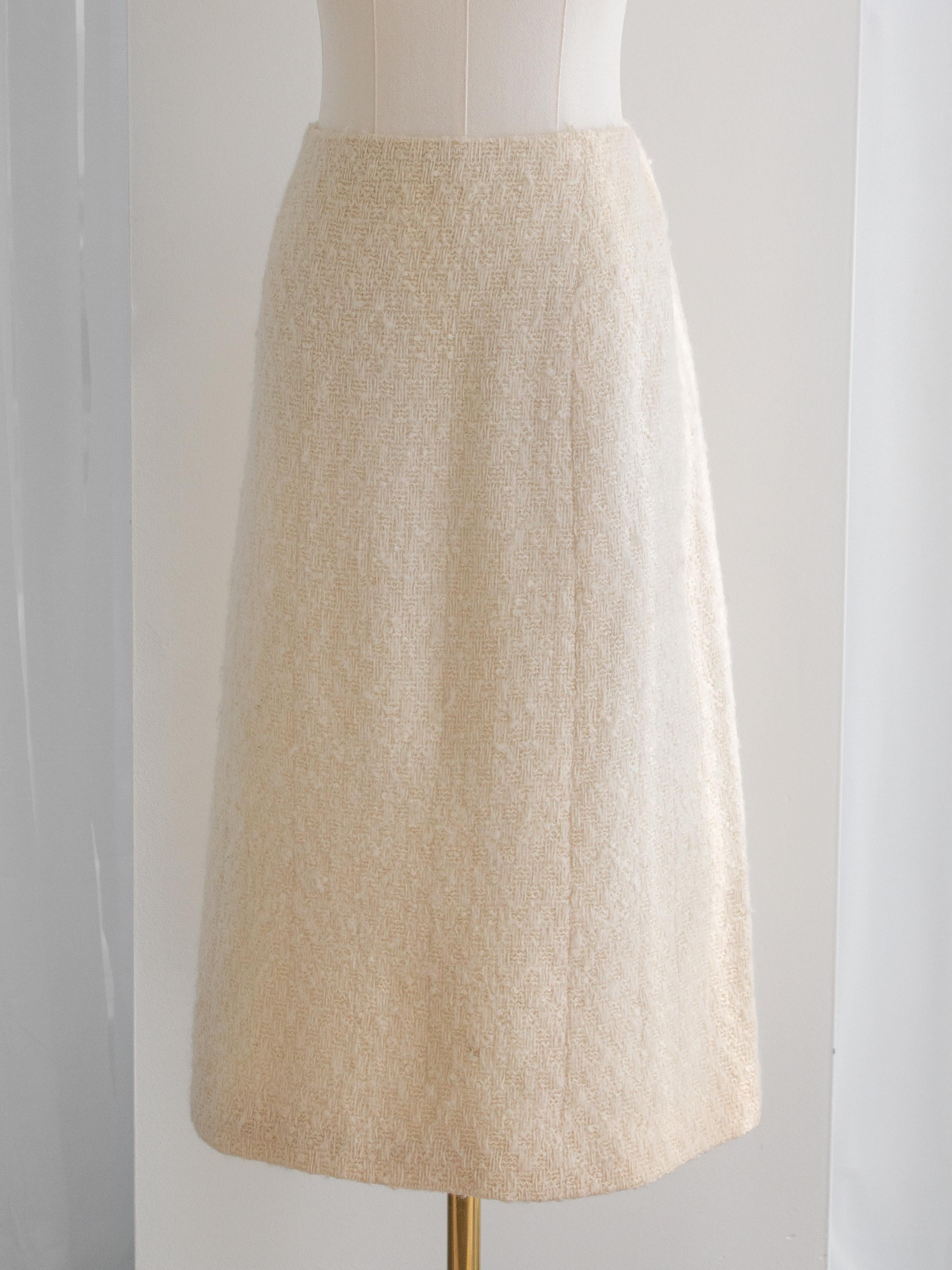 Chanel Haute Couture 1983 Karl Ecru White Gold Belted Tweed Jacket Skirt Suit For Sale 8