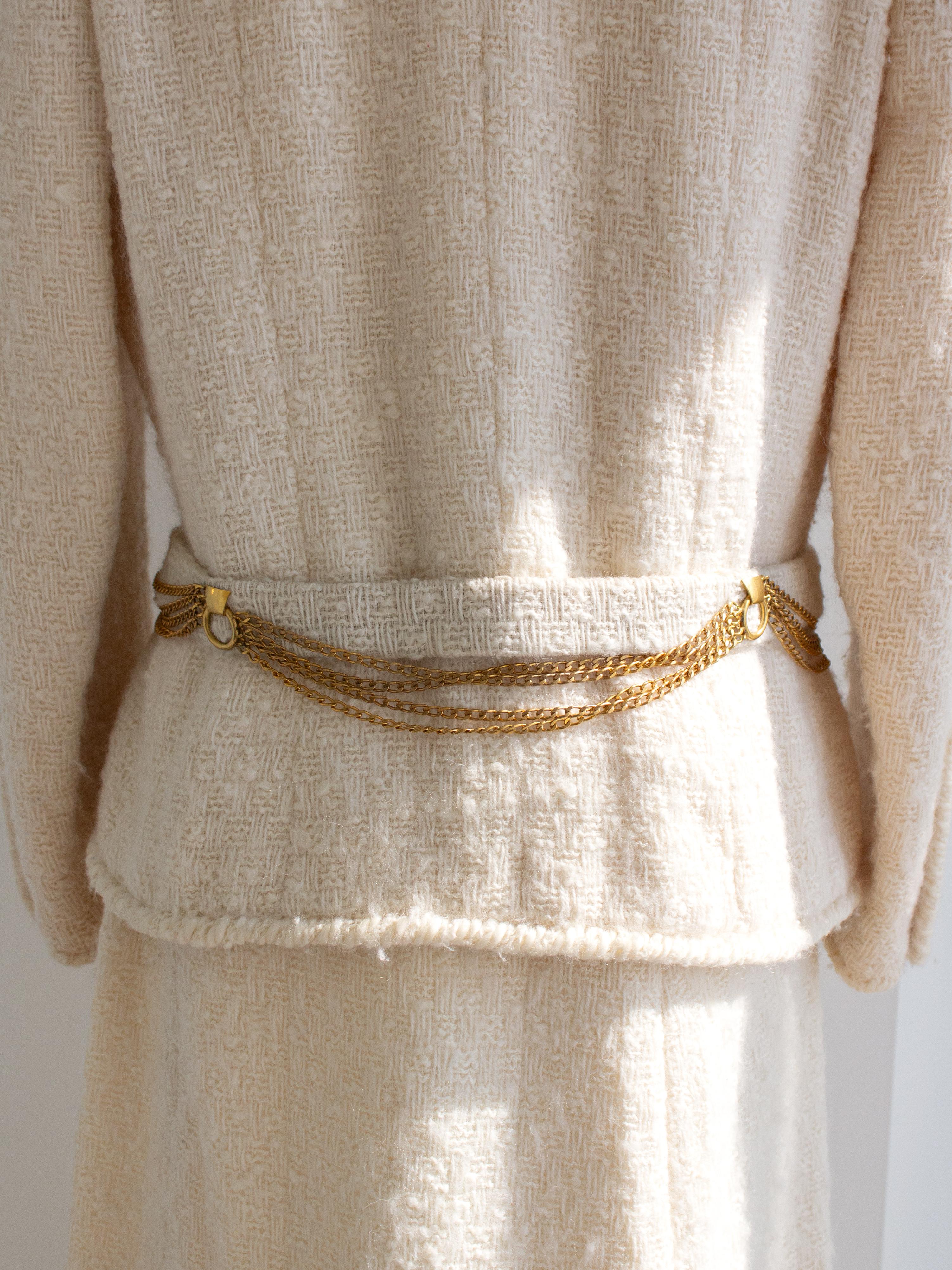 Chanel Haute Couture 1983 Karl Ecru White Gold Belted Tweed Jacket Skirt Suit For Sale 13