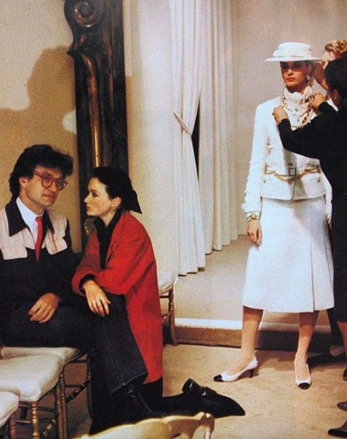Chanel Haute Couture 1983 Karl Ecru White Gold Belted Tweed Jacket Skirt Suit For Sale 1