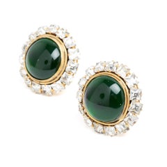 Chanel Haute Couture Boucles Oreilles 1990s Gripoix Green Glass Clip on earrings