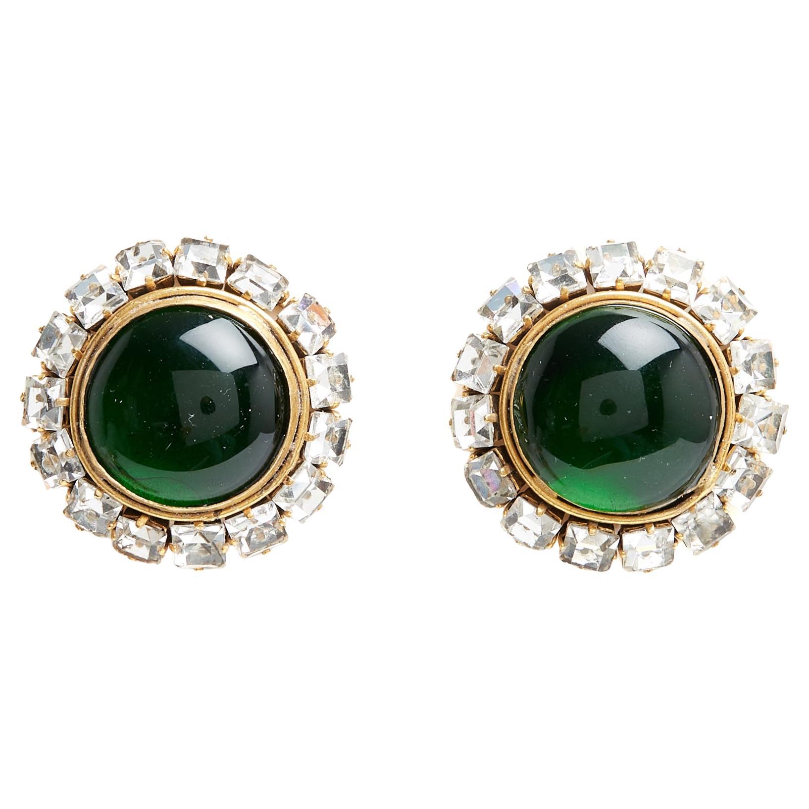 Chanel Haute Couture Boucles Oreilles 1990s Gripoix Green Glass Clip on earrings