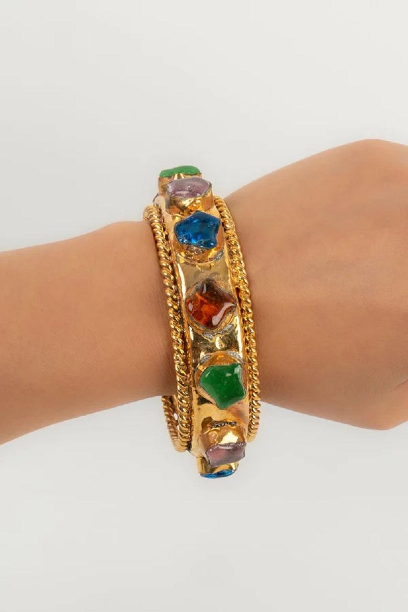 Chanel Haute Couture-Armband aus vergoldetem Metall im Angebot 4