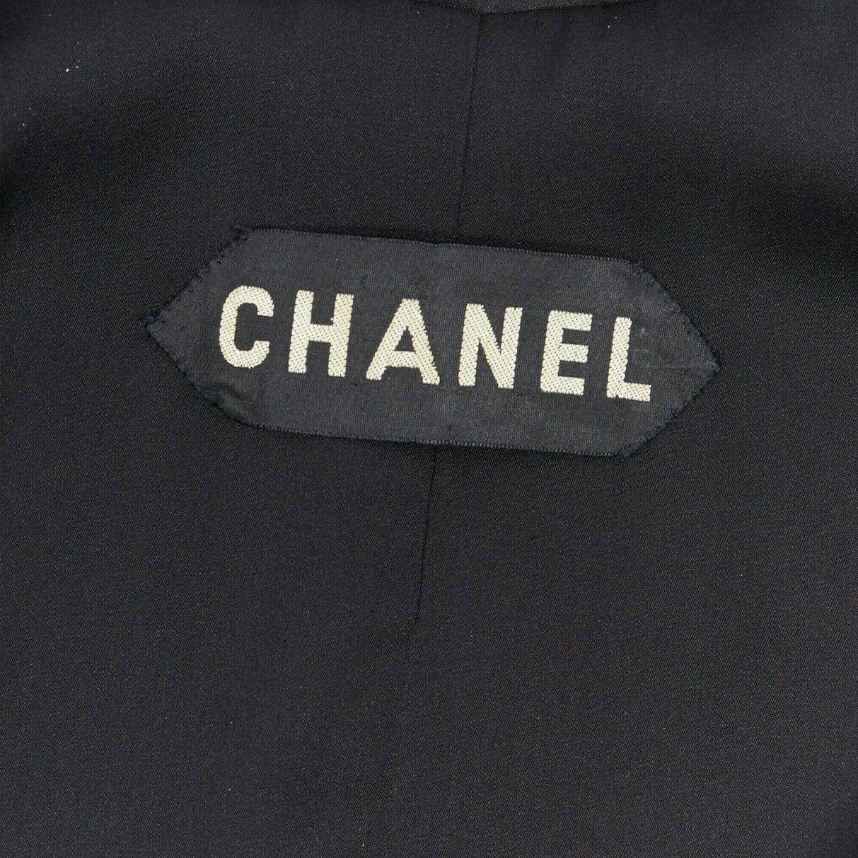 CHANEL HAUTE COUTURE chevron knit gold button high neck fray little black jacket 3