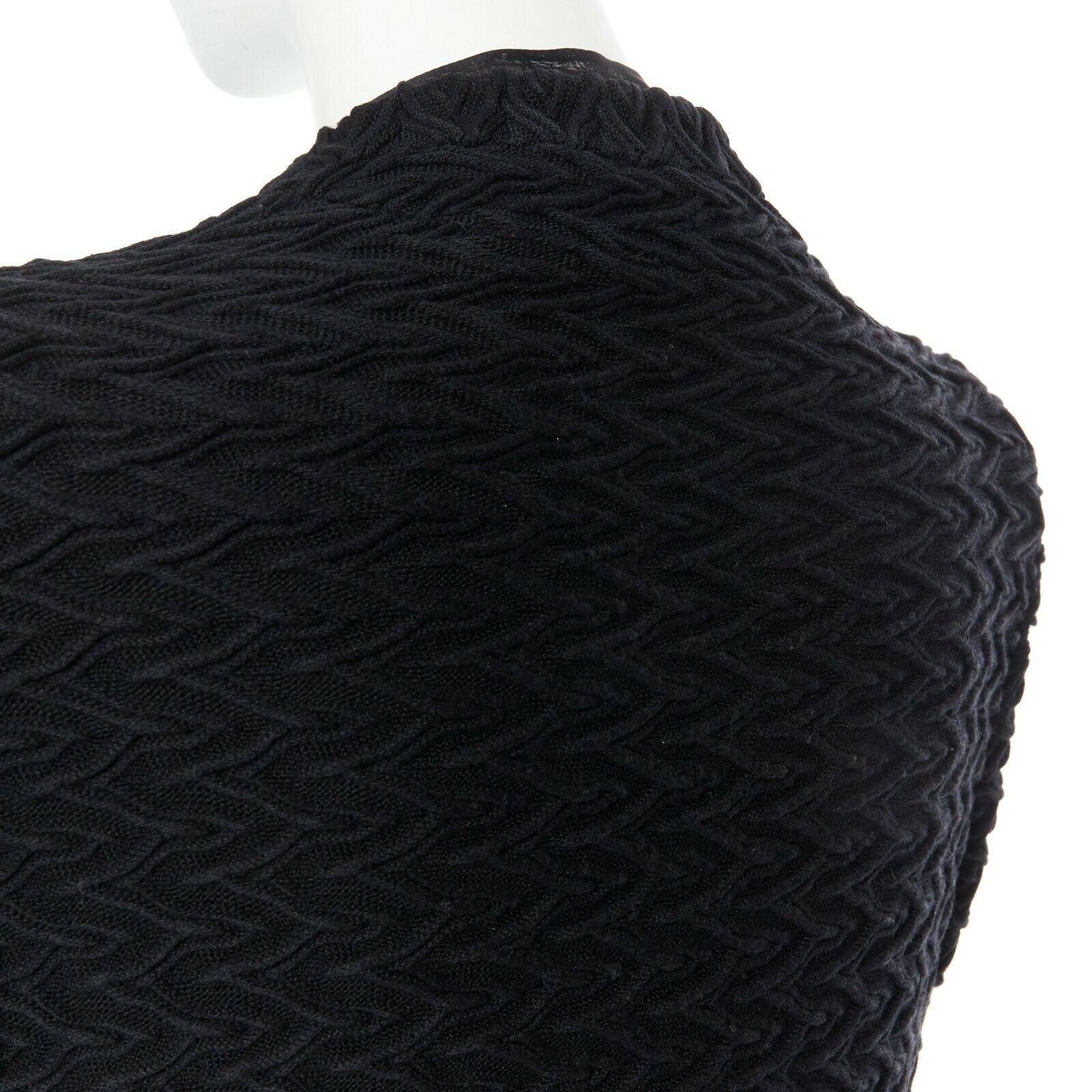 CHANEL HAUTE COUTURE chevron knit gold button high neck fray little black jacket 1