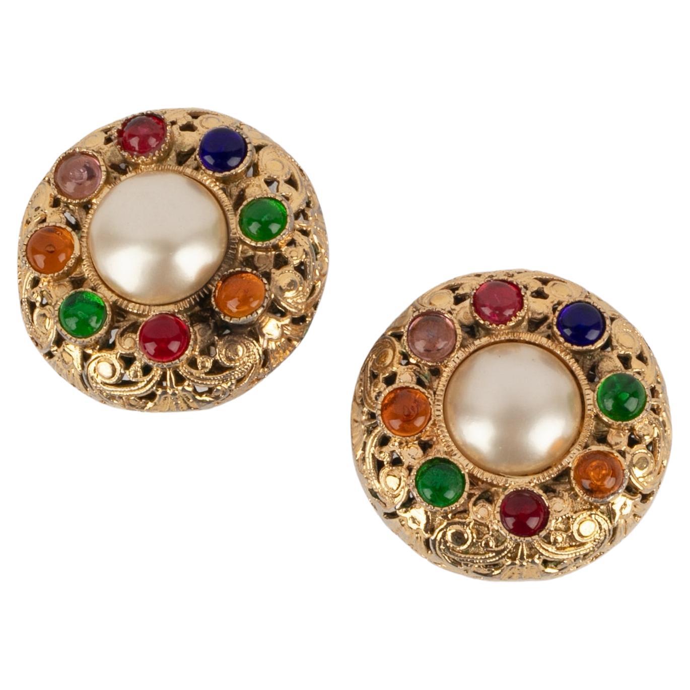 Chanel Haute Couture Clip-on Earrings with Pearly and Glass Paste Cabochons For Sale