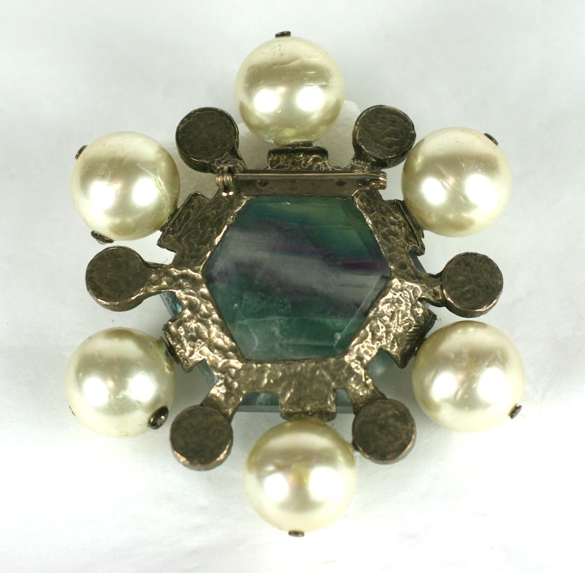 Chanel Haute Couture Fluorite Crest Brooch In Excellent Condition For Sale In New York, NY