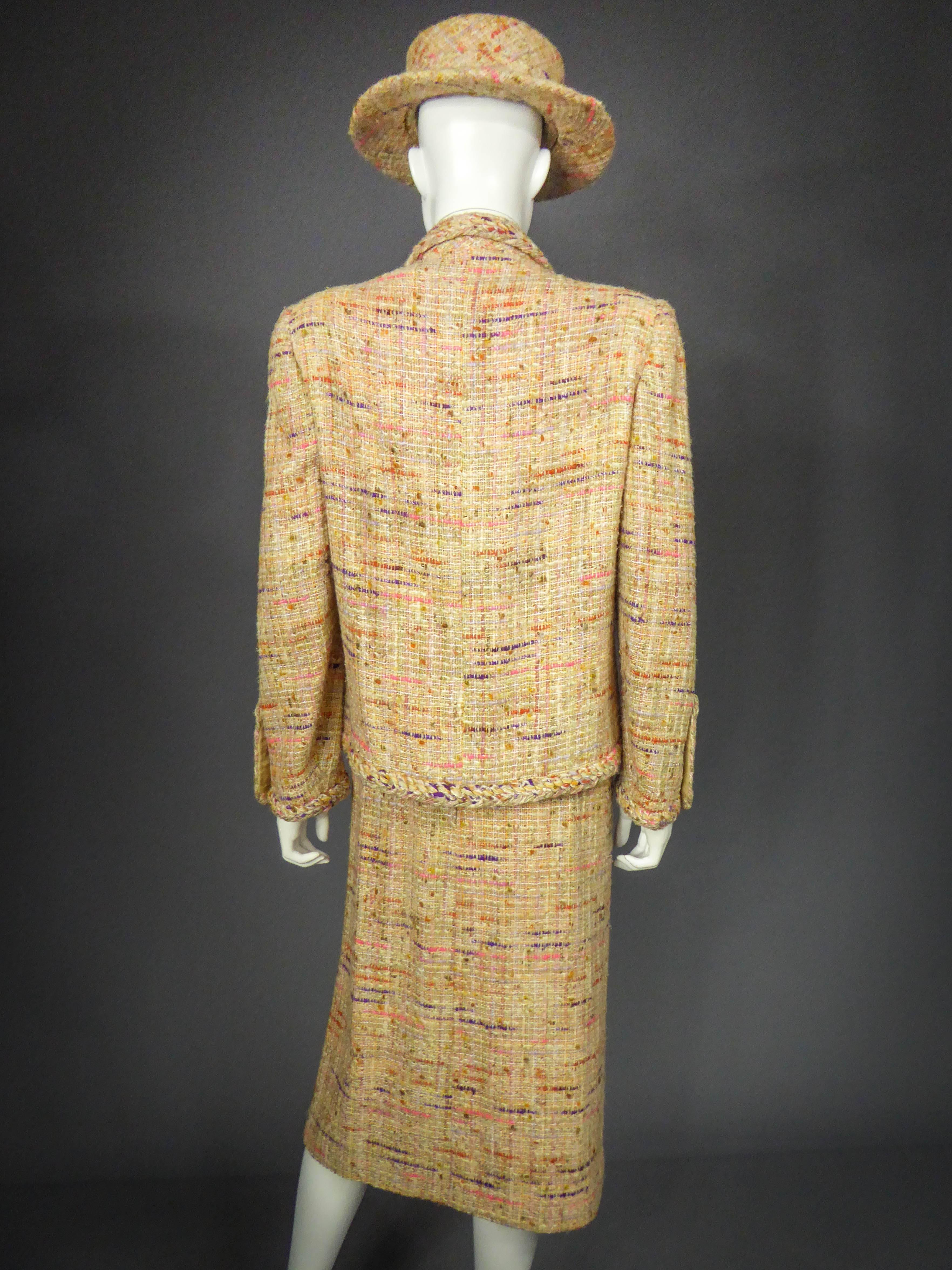 Chanel Haute Couture skirt and jacket suit numbered 02554 and 02555, Circa 1979 2