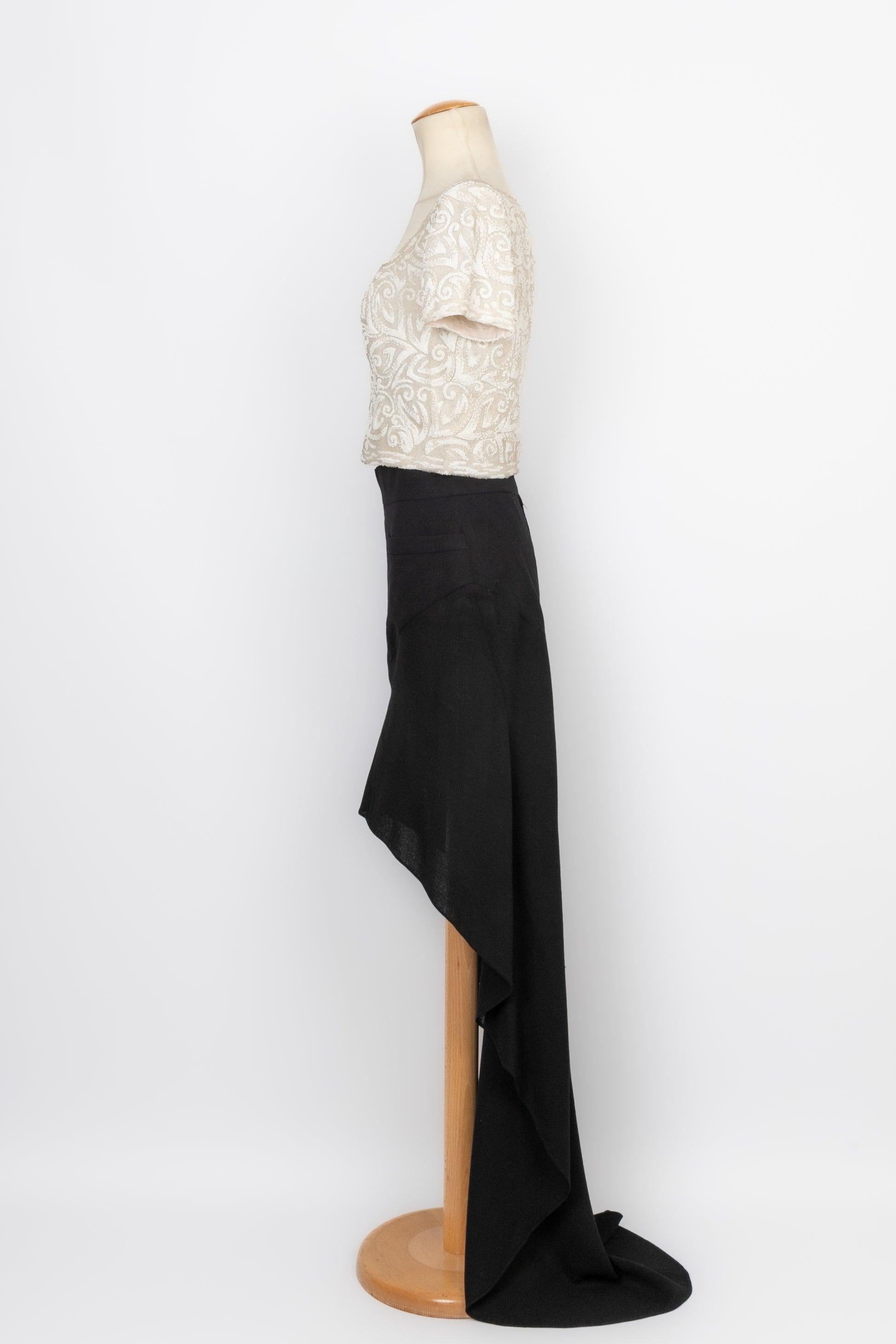 Women's Chanel Haute Couture Set of Blouse with Crepe Skirt, 1994 For Sale