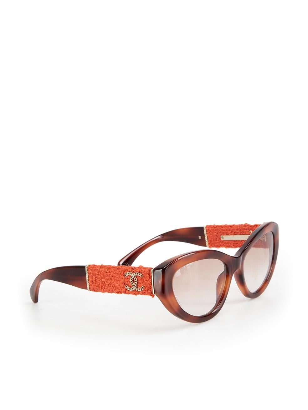 Chanel Havana Brown Tortoiseshell Cat Eye Sunglasses In New Condition For Sale In London, GB