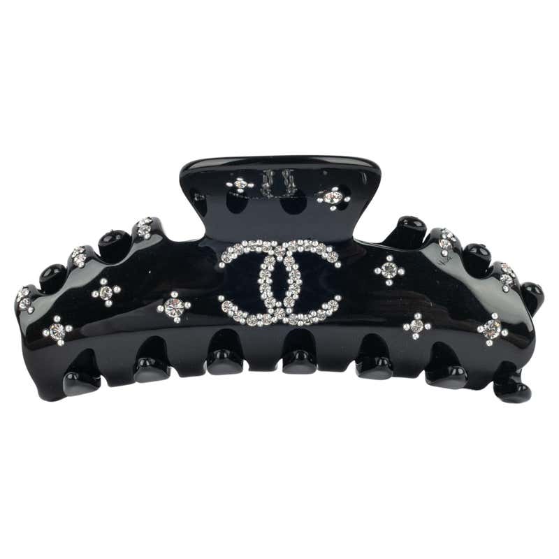 Chanel head accessory Fall 2009 For Sale at 1stDibs