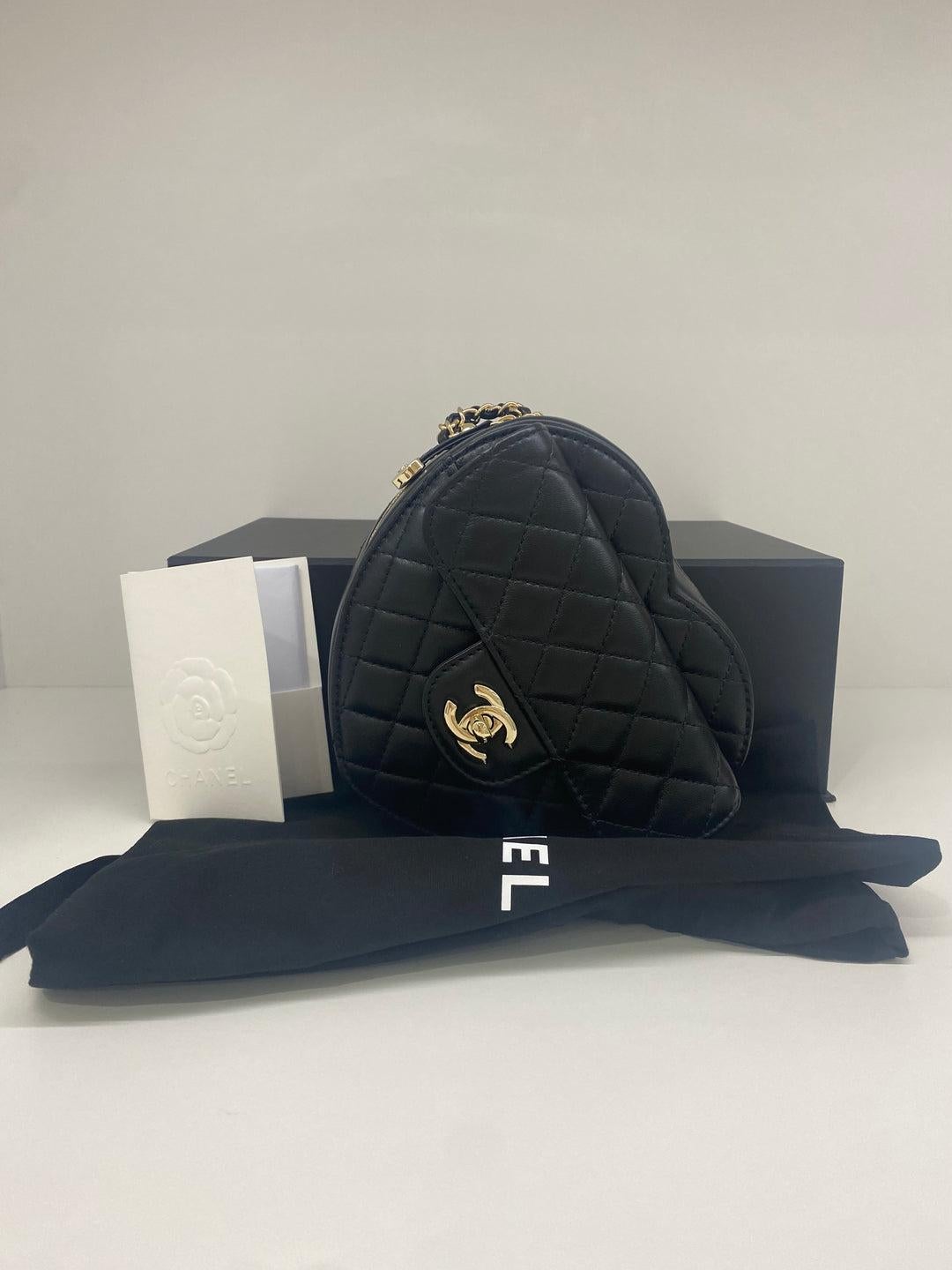 Chanel Heart bag black large CGHW In Excellent Condition In Double Bay, AU