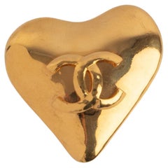 Vintage Chanel heart brooch 1993