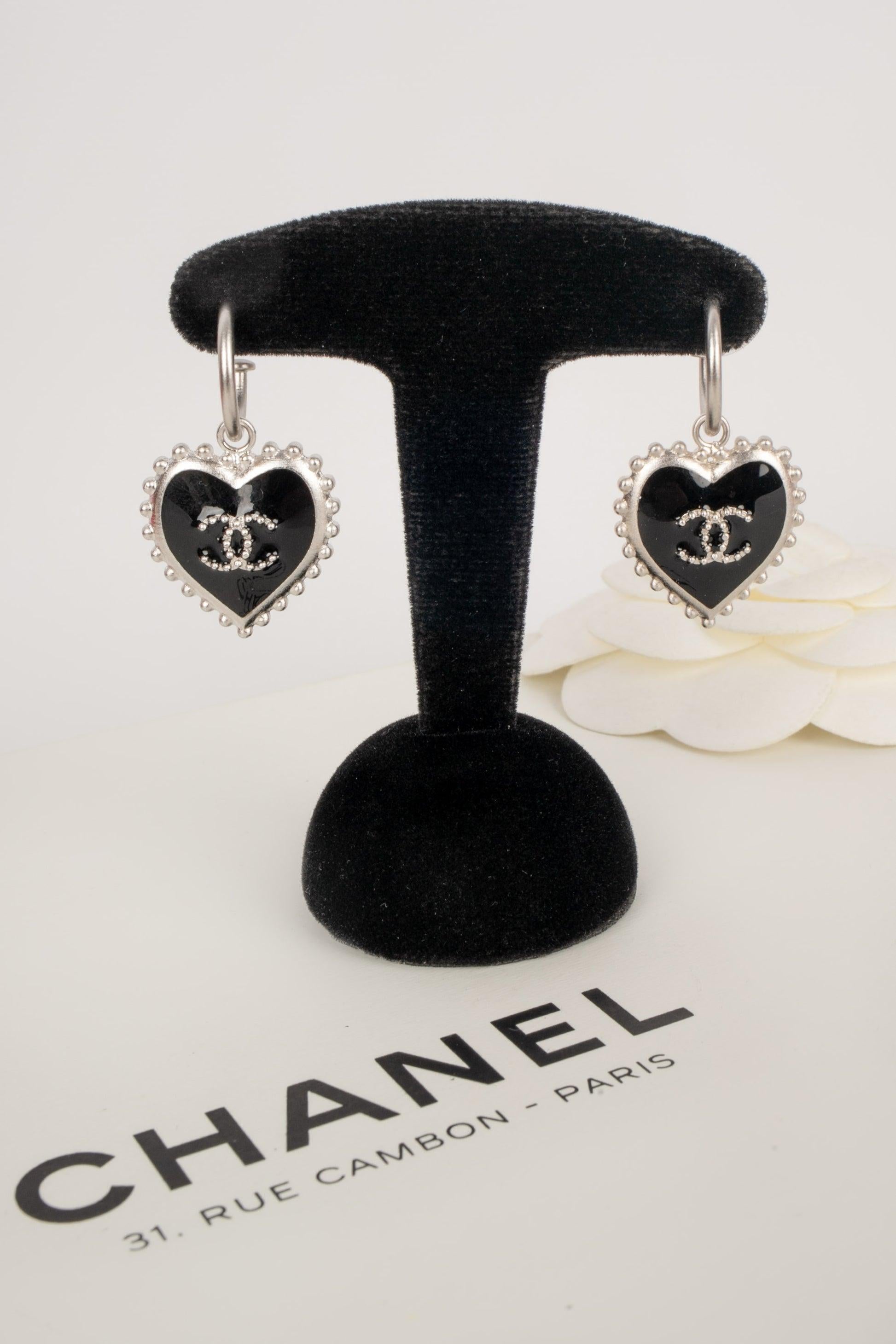 Chanel Heart Earrings Enameled with Black, 2007 2