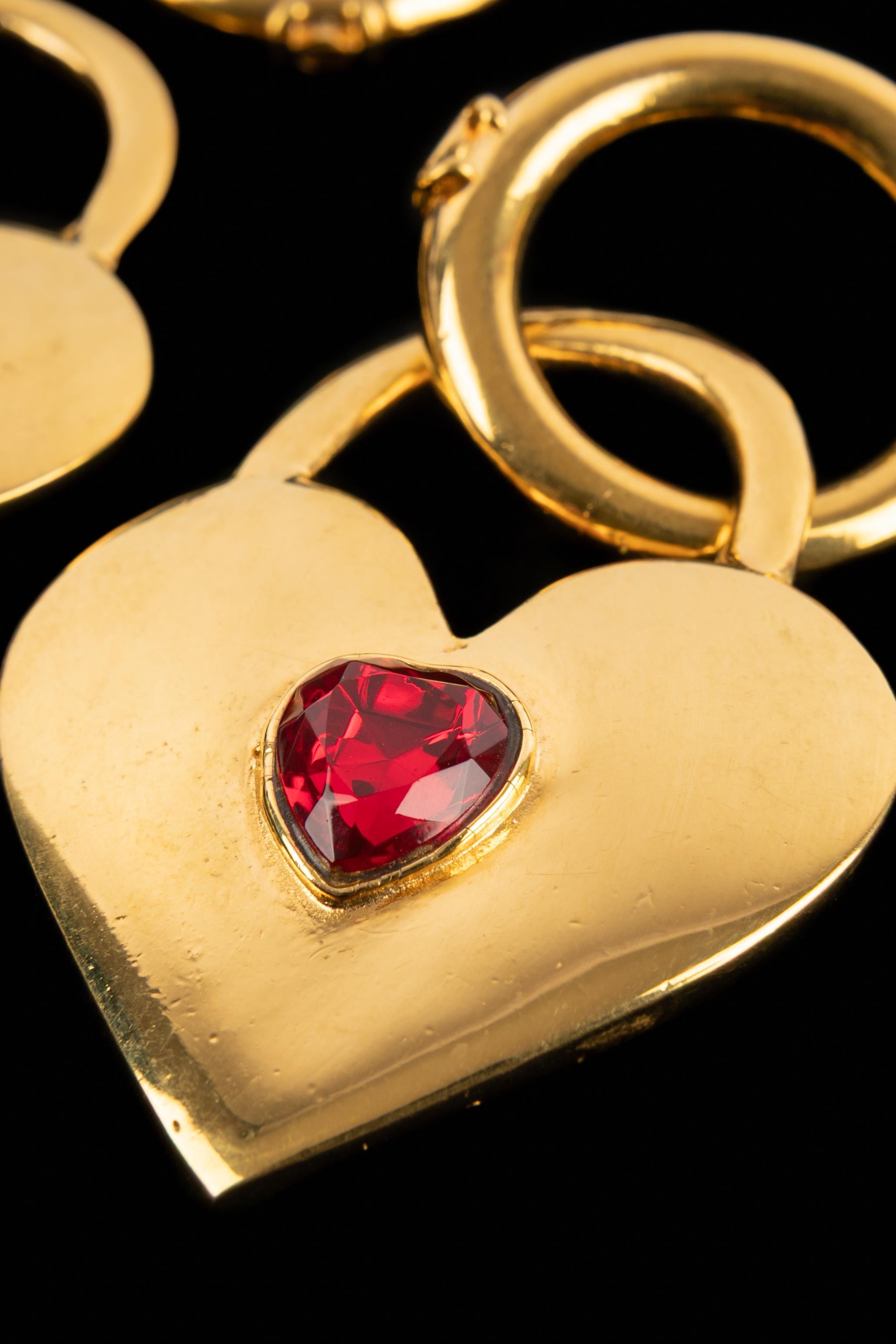 Orecchini a cuore Chanel in vendita 3
