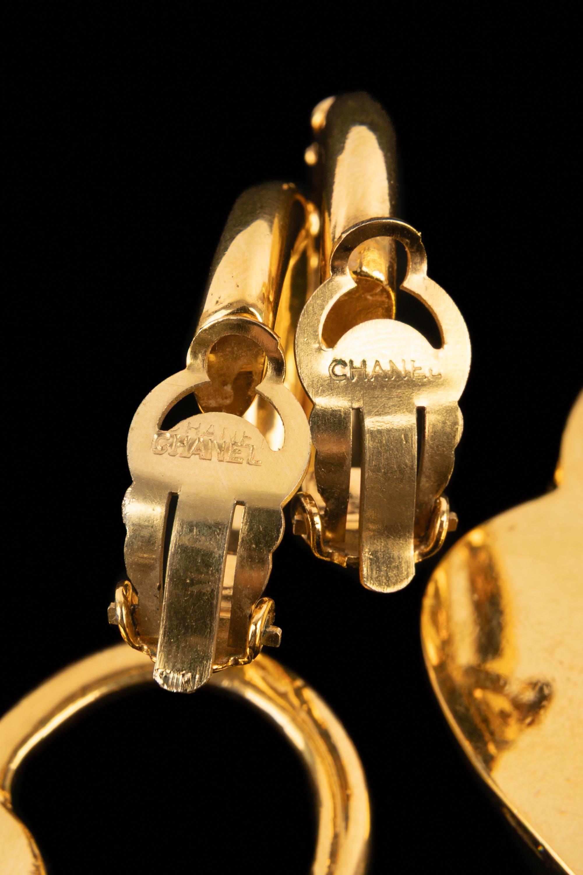 Orecchini a cuore Chanel in vendita 5