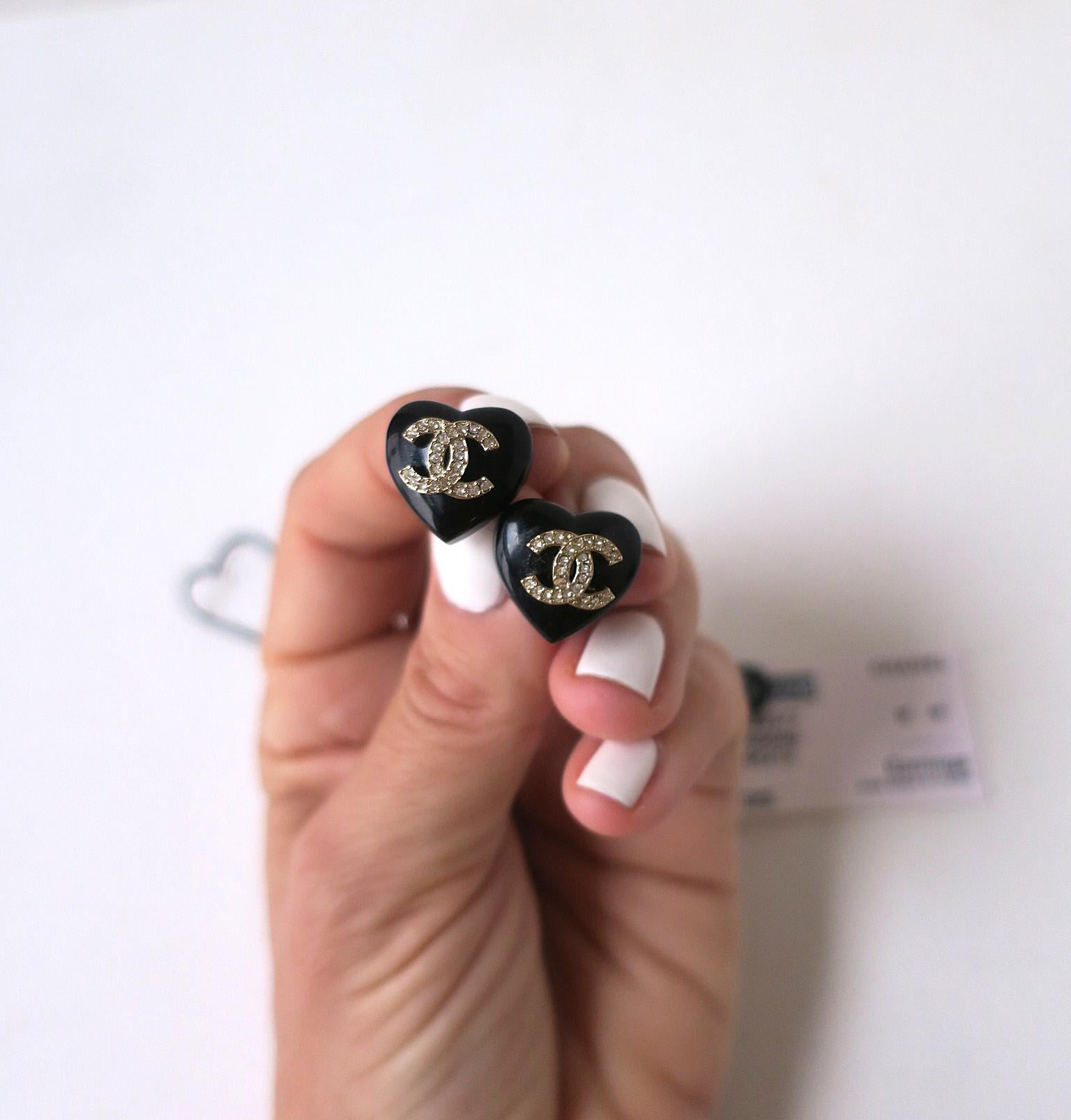 Pendientes Corazón Chanel, Pareja Corte redondo en venta