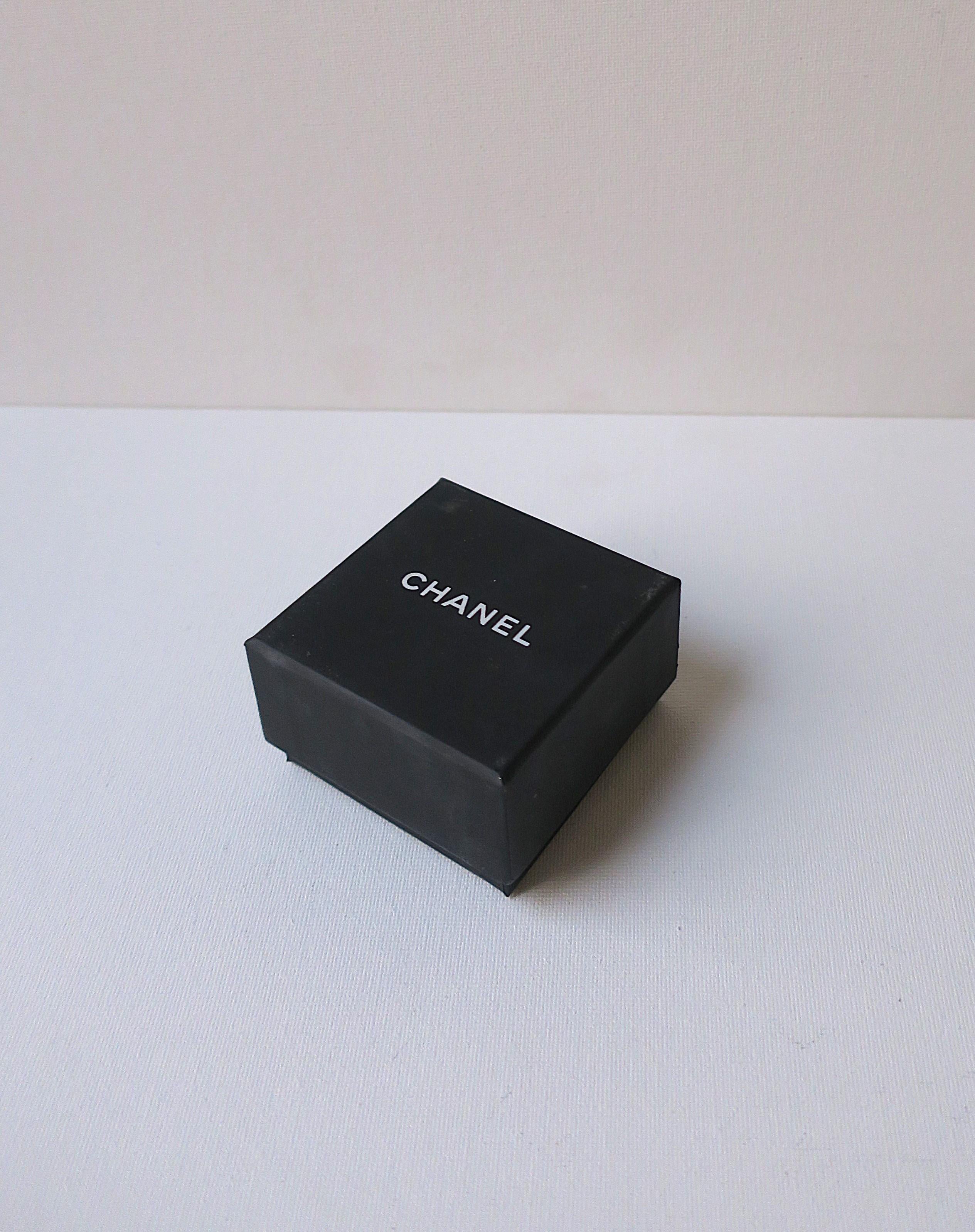 Women's or Men's Chanel Heart Earrings, Pair For Sale
