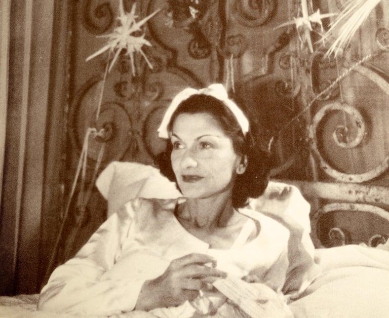 Chanel: Su vida, su mundo y la mujer detrás de la leyenda que ella