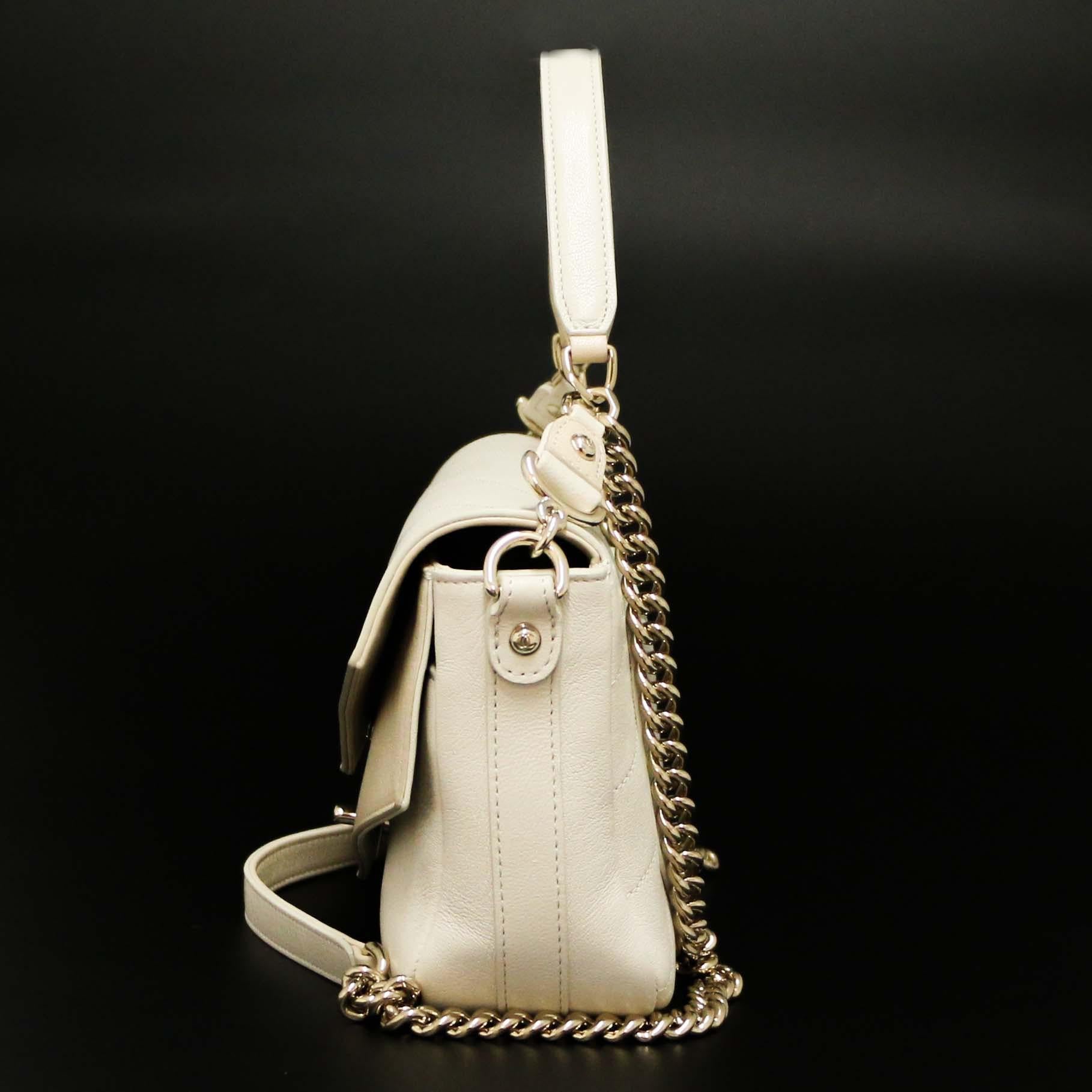 Women's CHANEL Herringbone Beige Bag For Sale