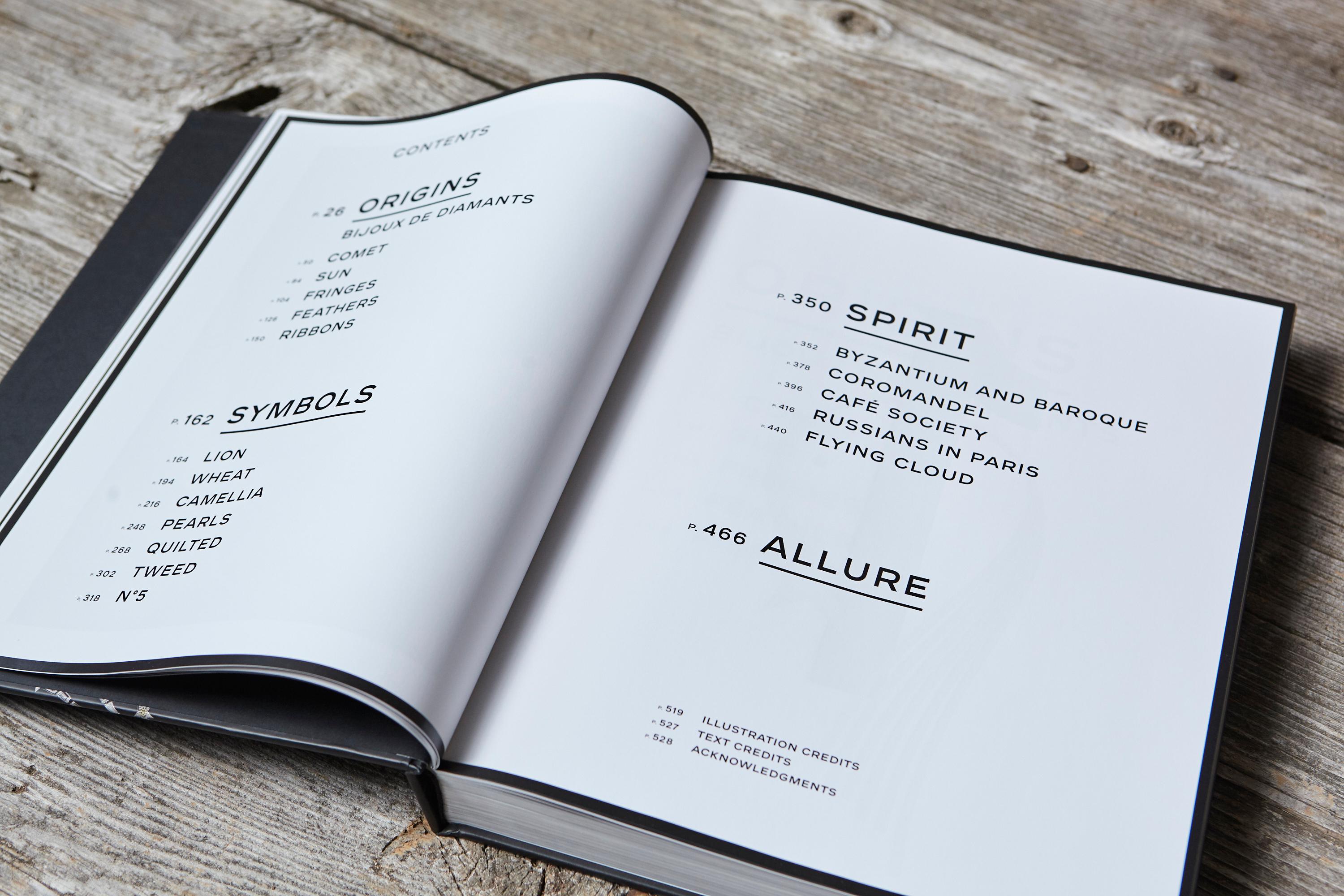 Chanel Alta Gioielleria Thames & Hudson Libro da tavolo con copertina rigida sigillata in vendita 1